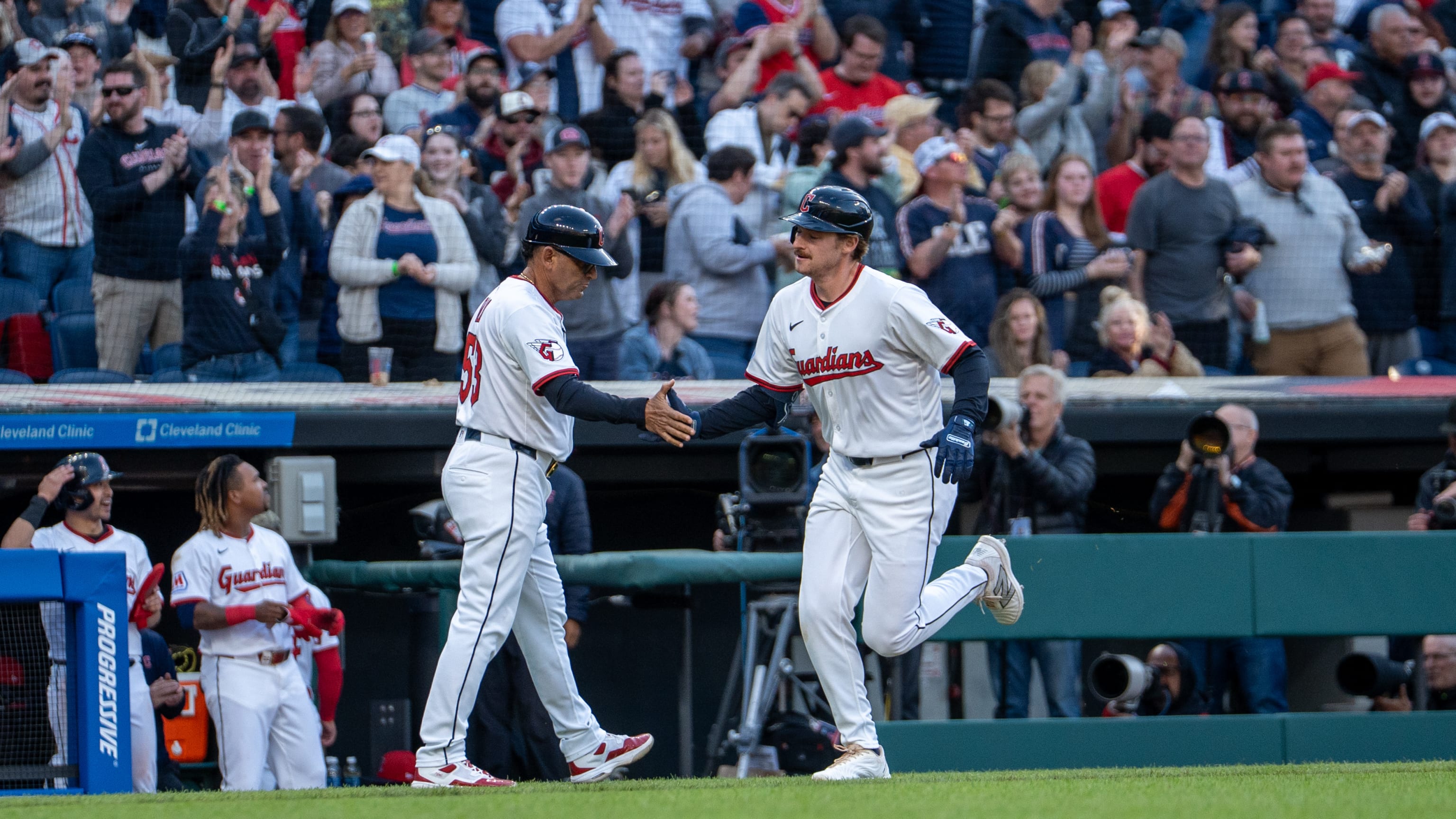 Kyle Manzardo's solo home run (7)