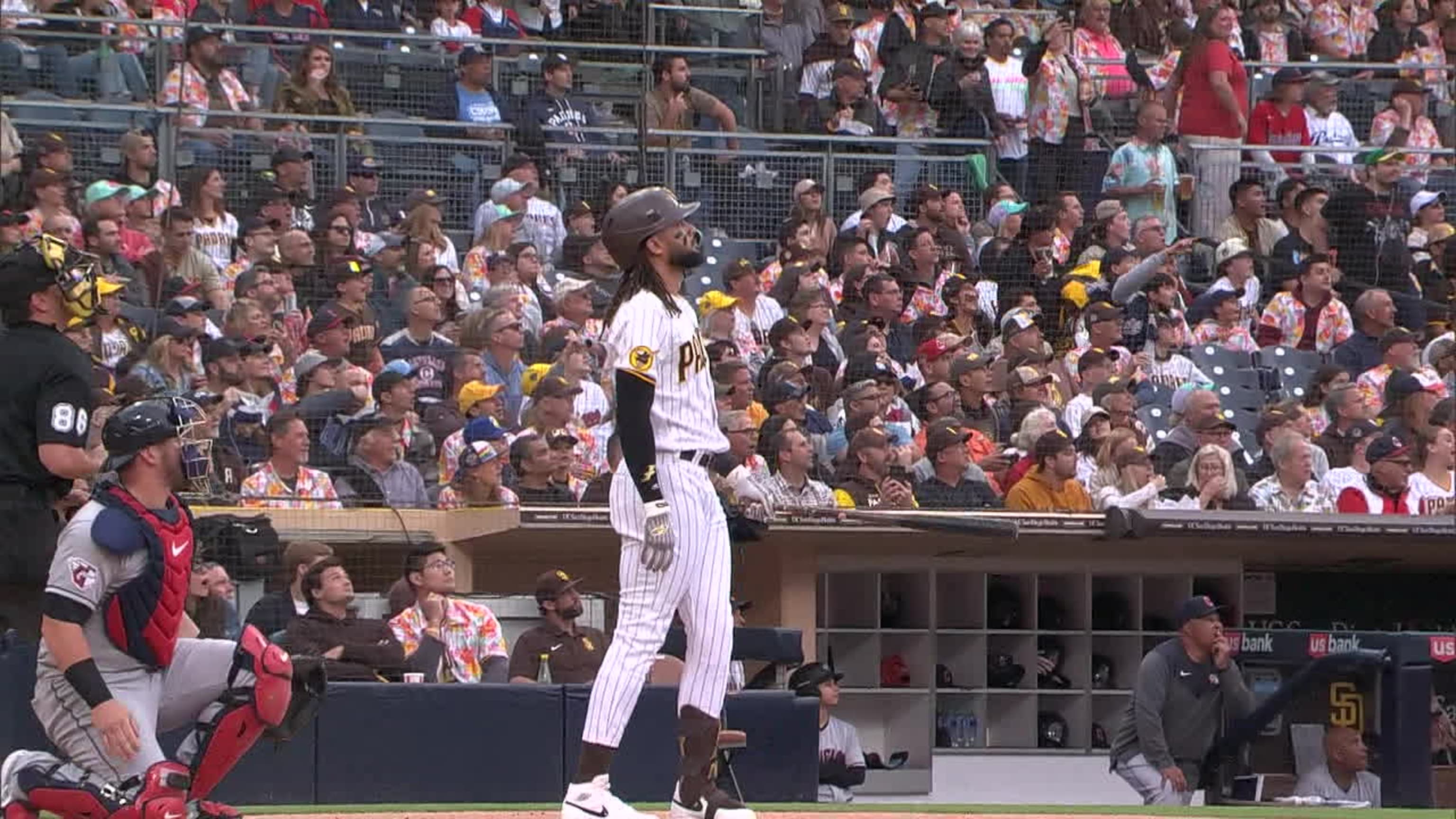 Fernando Tatis Jr's first game back at Petco Park, gets 3 hits