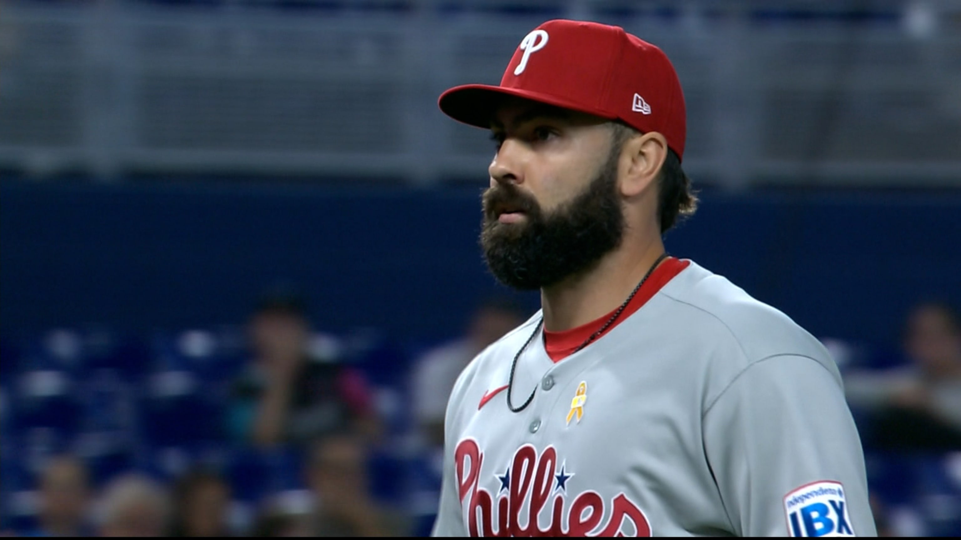 Lou Trivino agrees to deal with Orioles