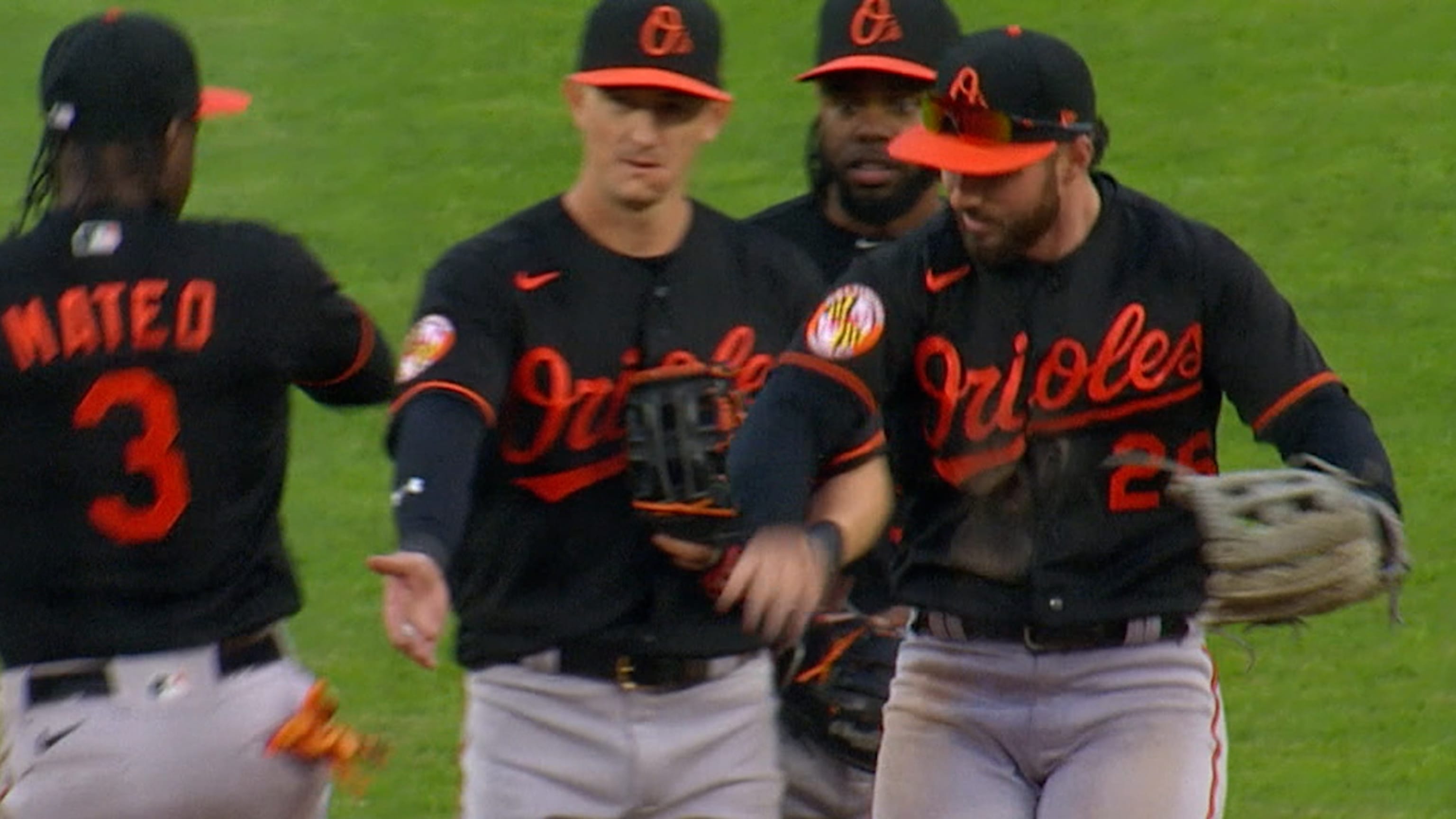 Bautista obtiene su 7mo salvamento