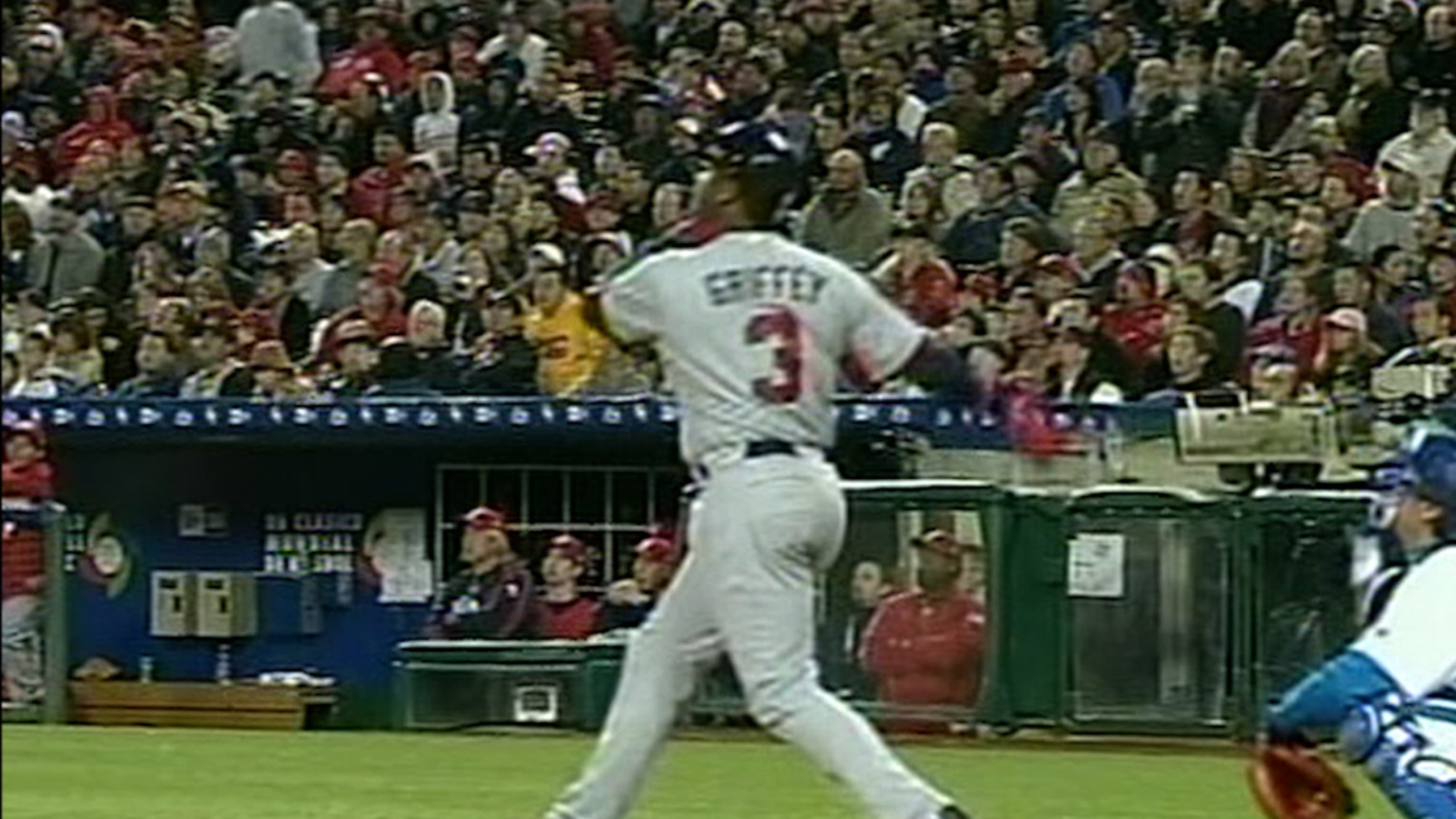 Griffey's 3rd homer of Classic