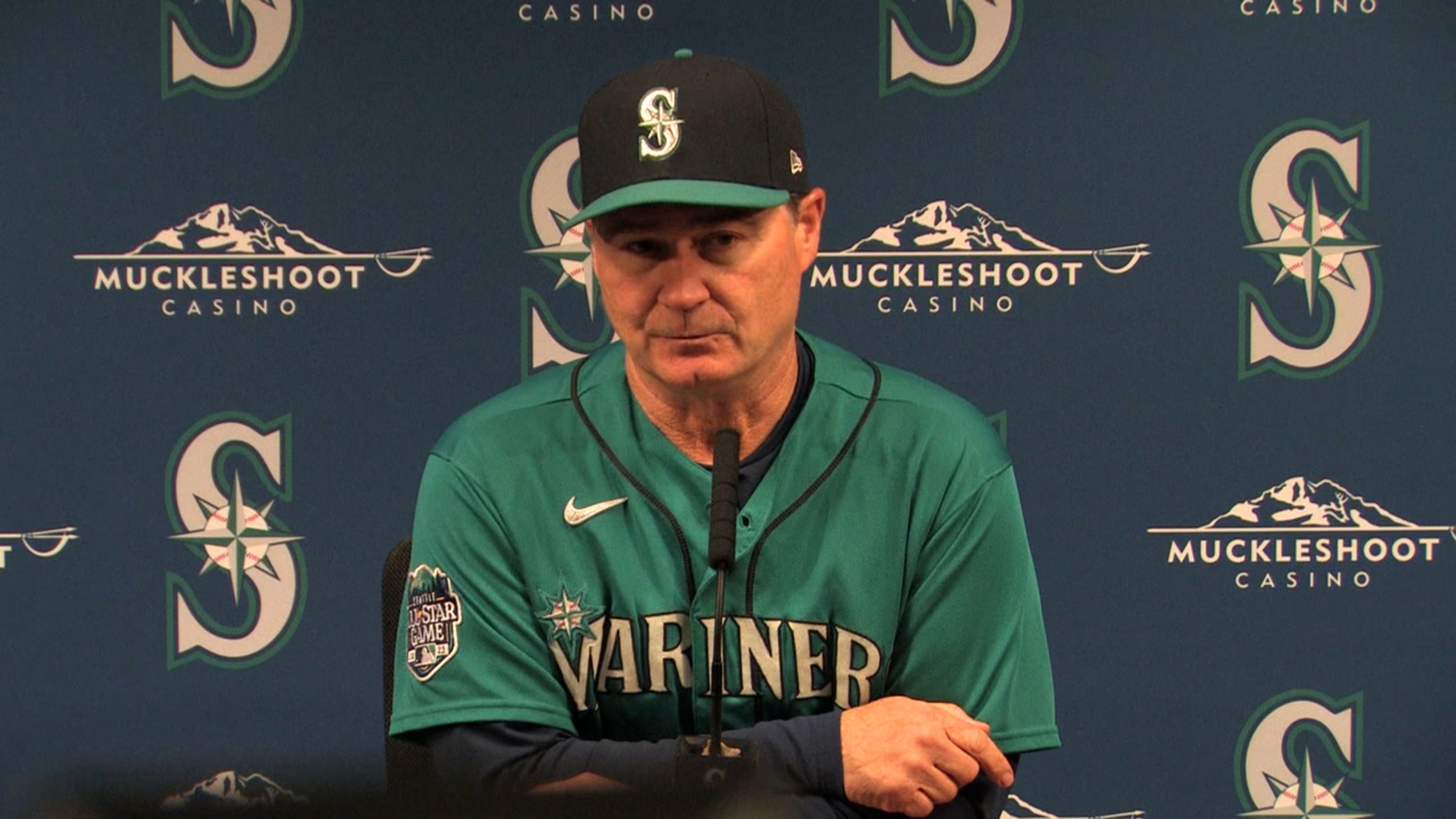 Jerry Dipoto Makes Headlines at Infamous End-of-Year Presser