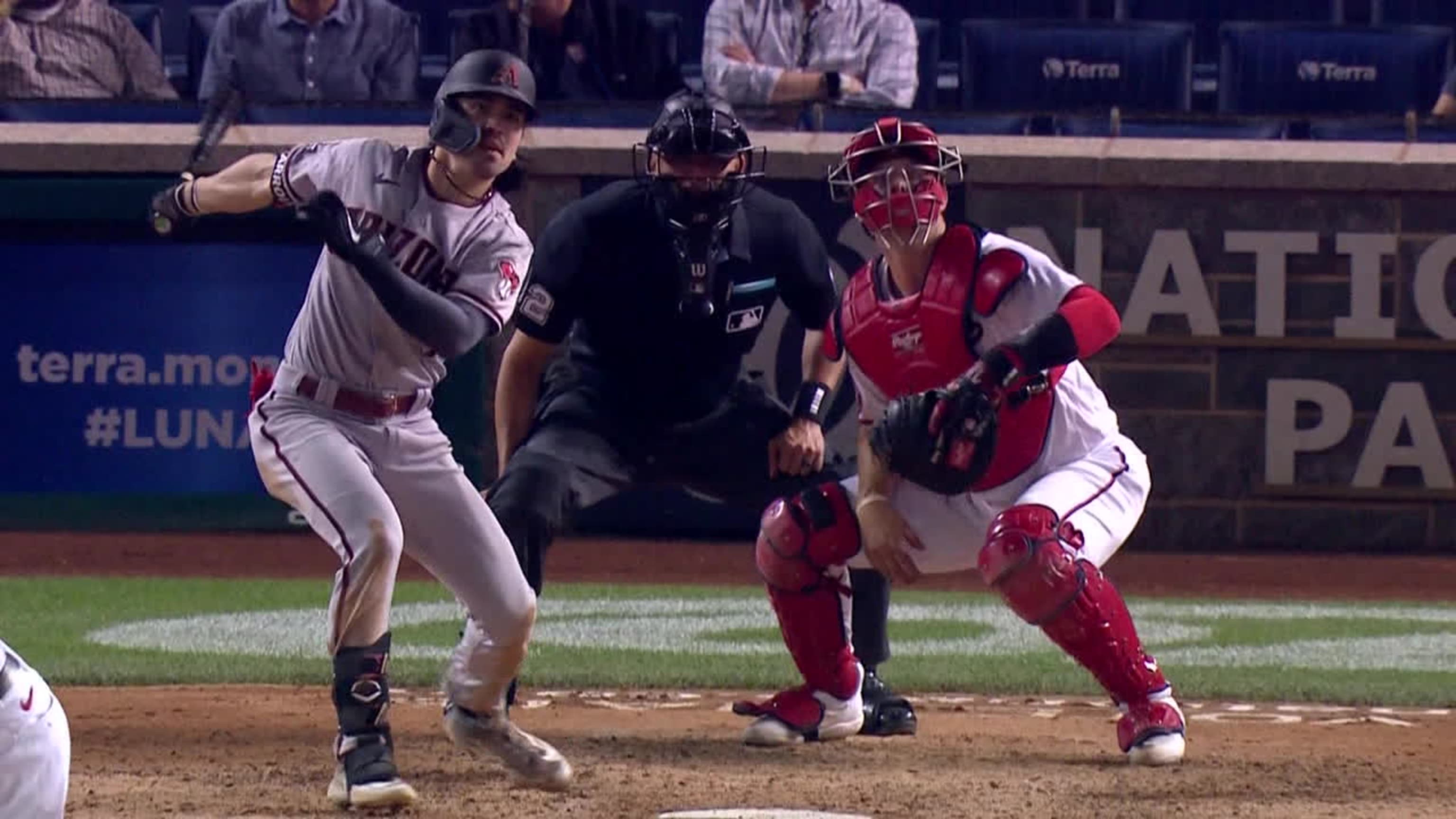 HR de 2 rayas de Corbin Carroll