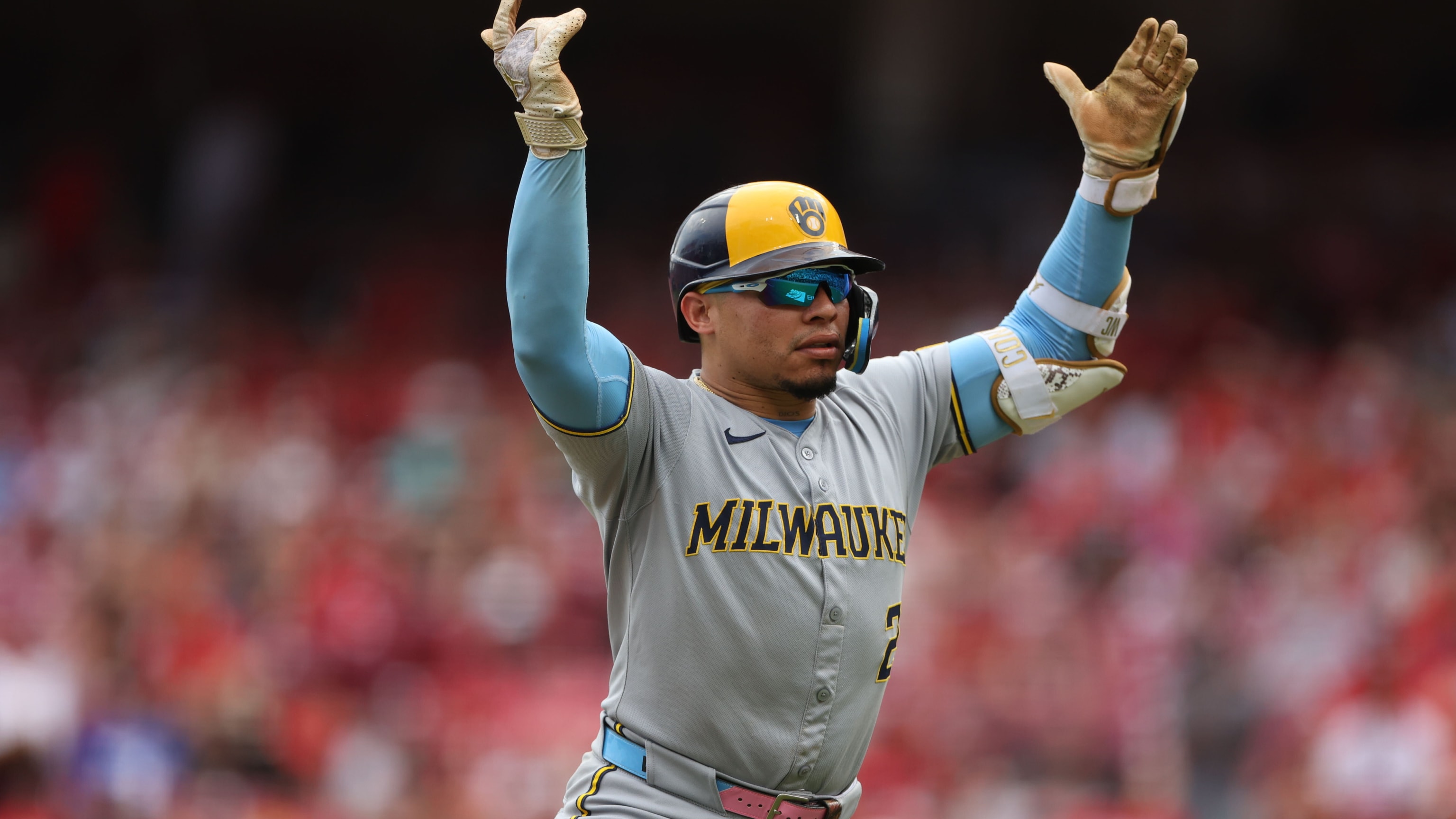 William Contreras da la ventaja con HR de 2 rayas
