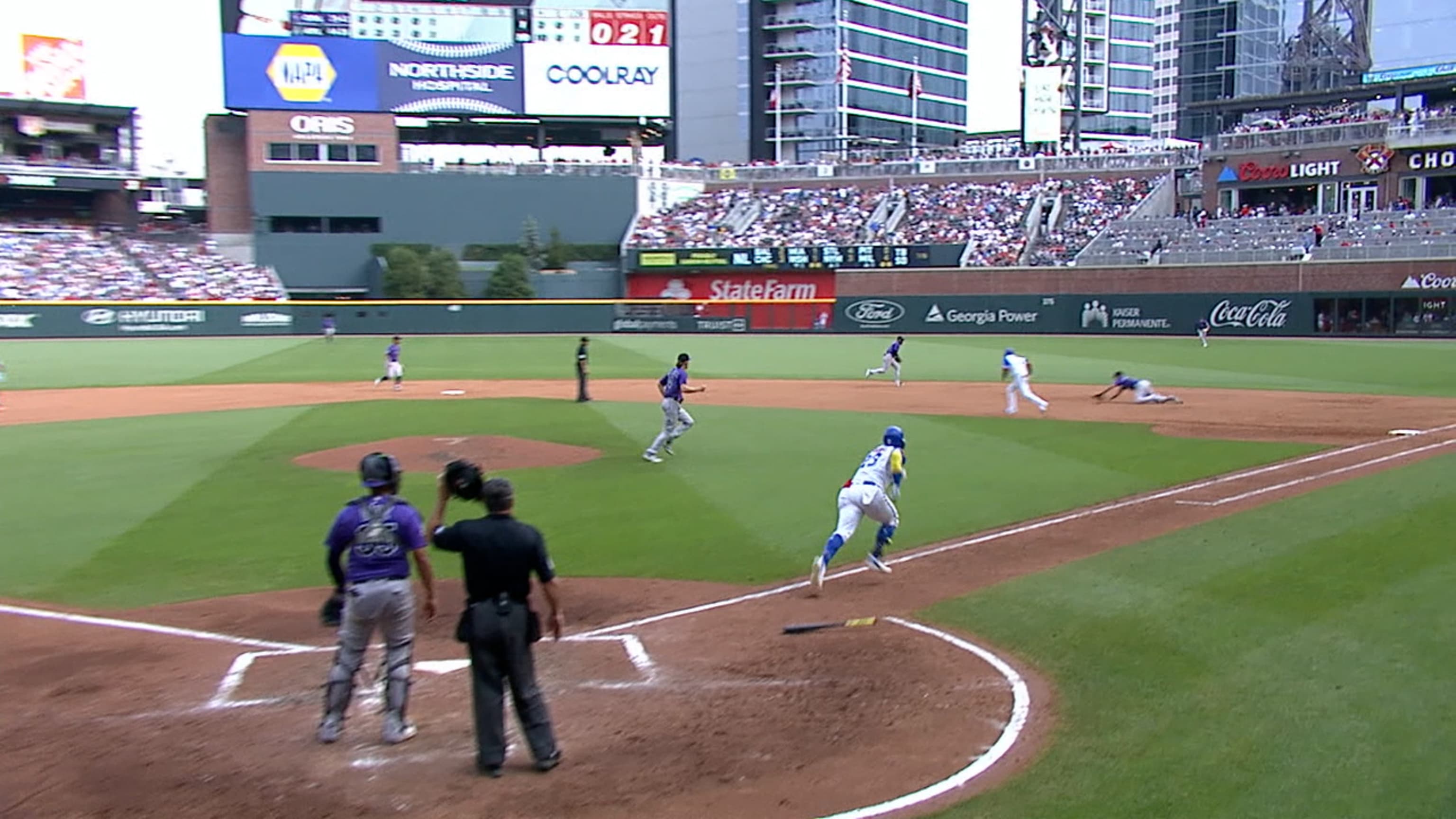 Mike Moustakas hitting early hot streak for Rockies