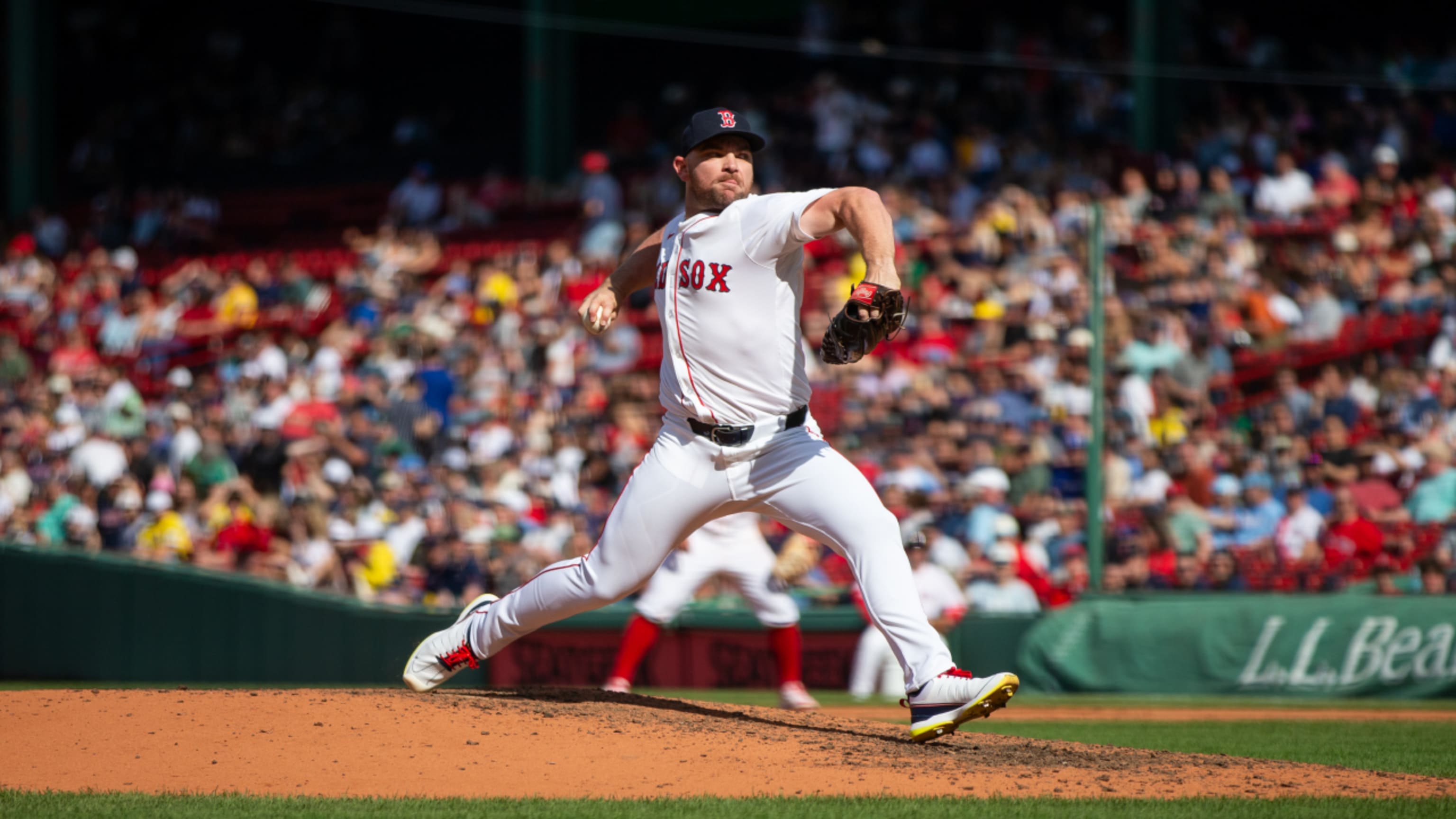 Brayan Bello pitches Red Sox to series win over Rangers