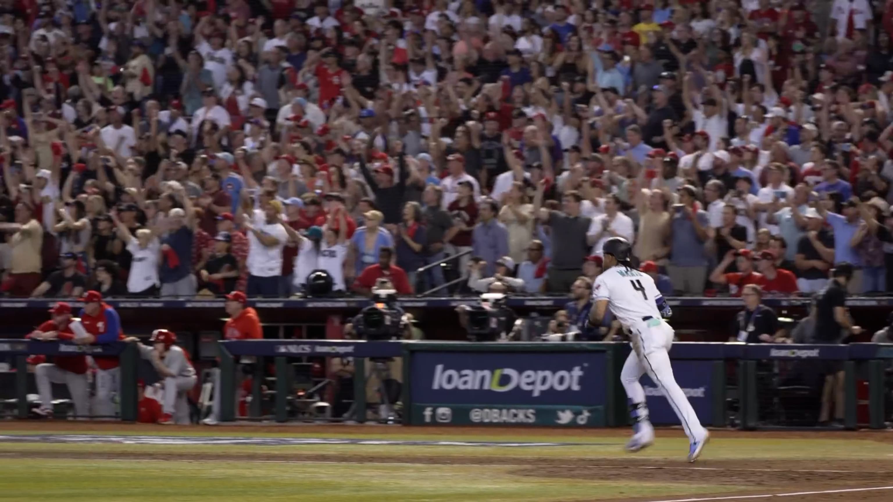 Mira el hit de oro de Marte 