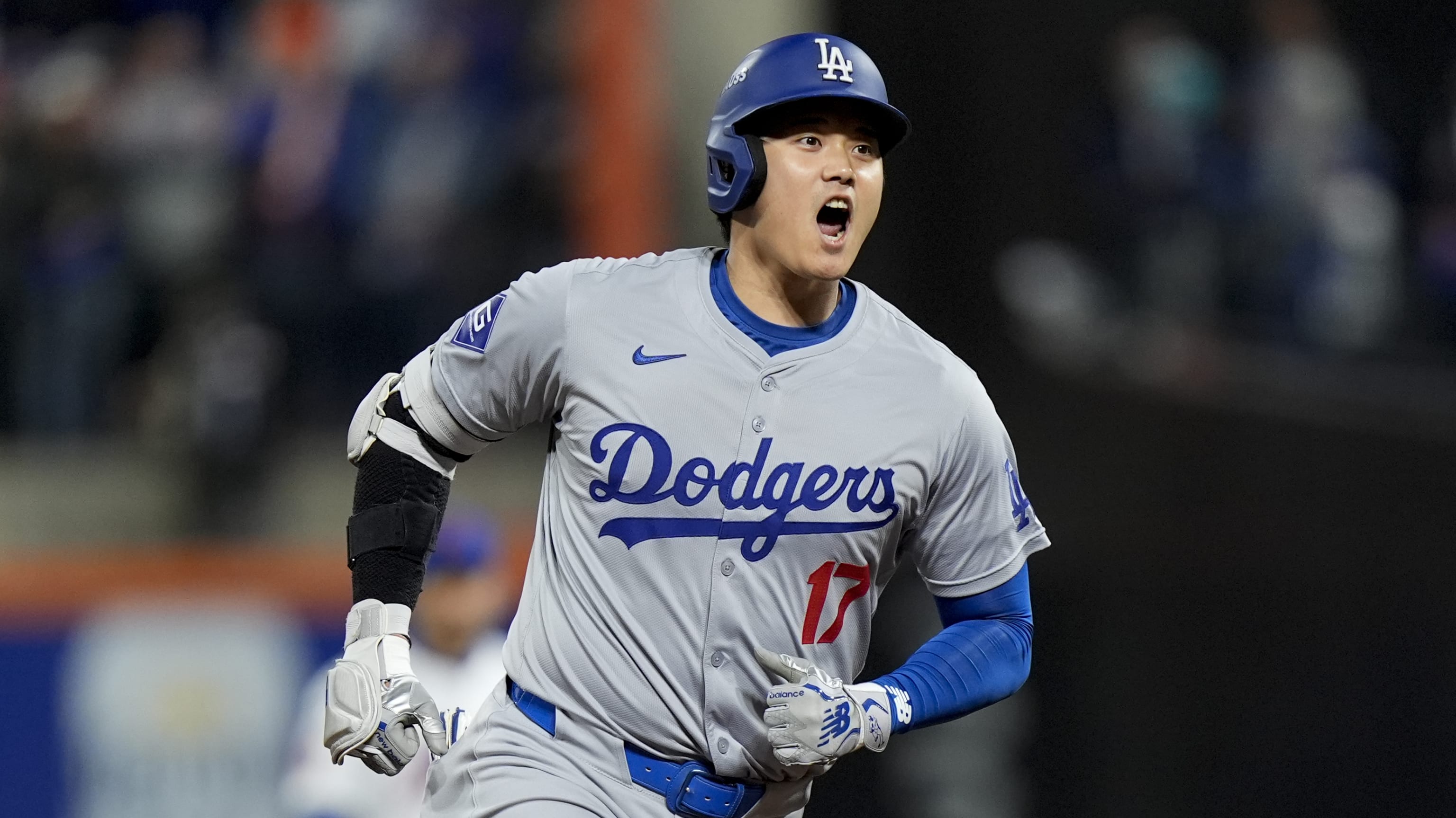 大谷翔平が投手としてMLB史上初の先頭打者本塁打を放つ