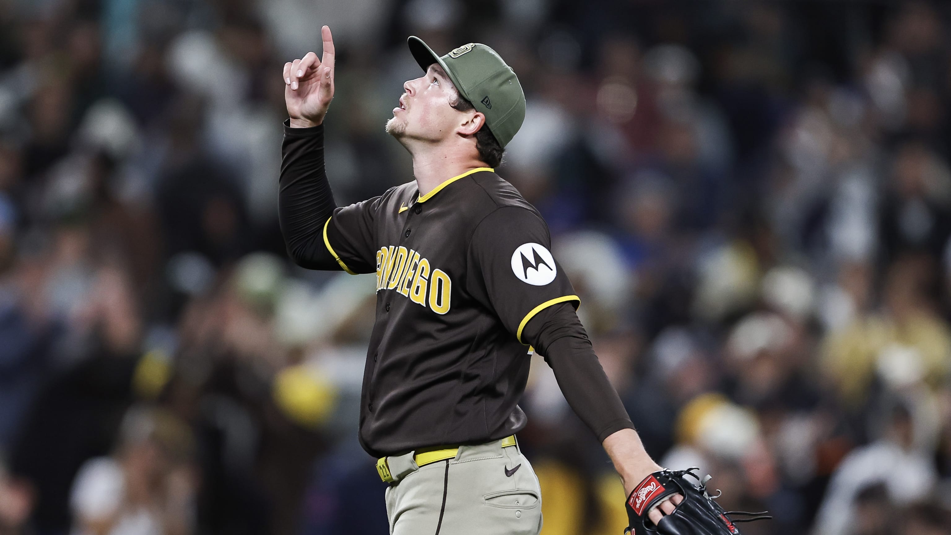 Mason Miller K's four during four-out save