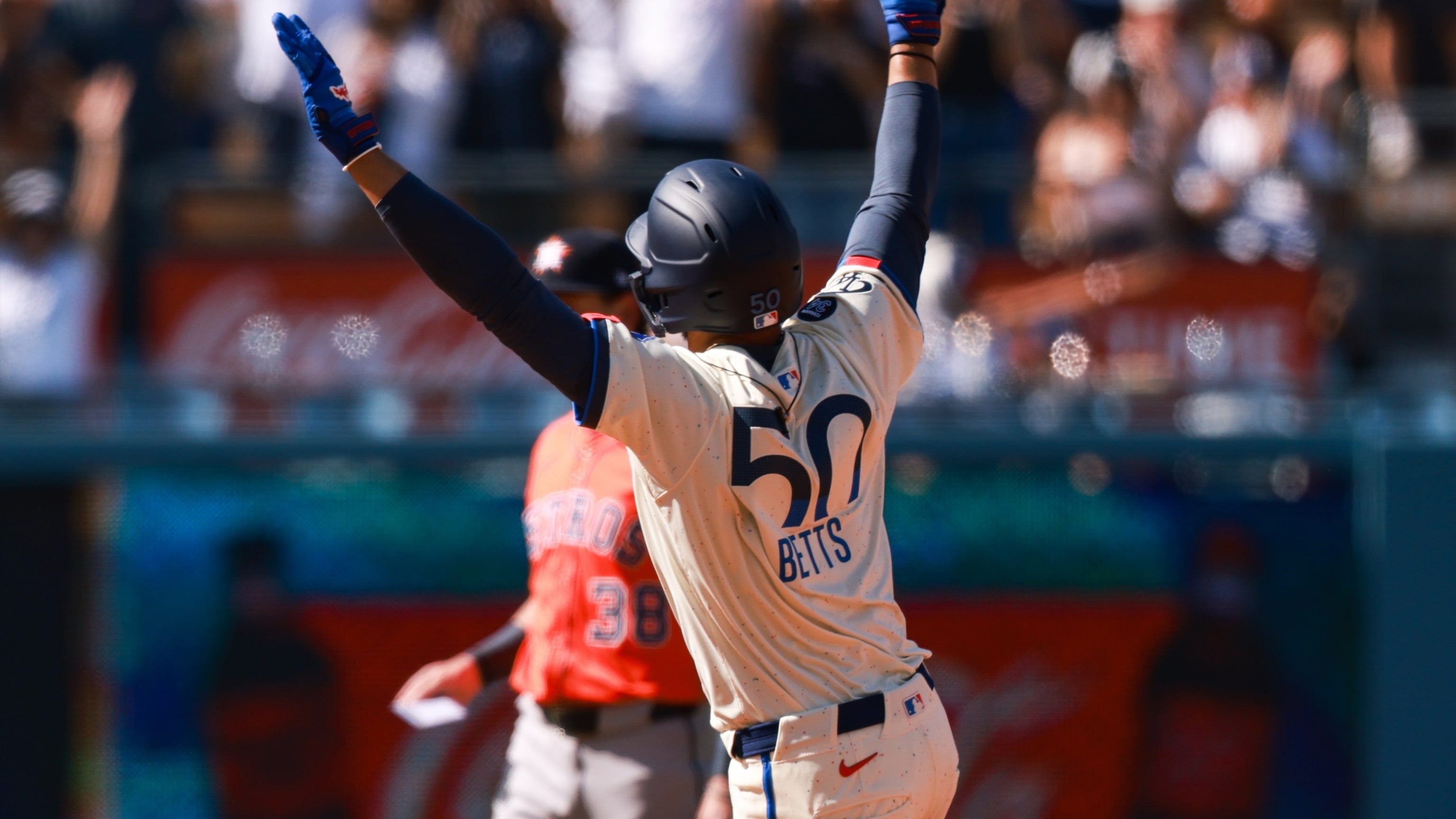 ドジャースのムーキー・ベッツが個人的な事情でチームを離脱