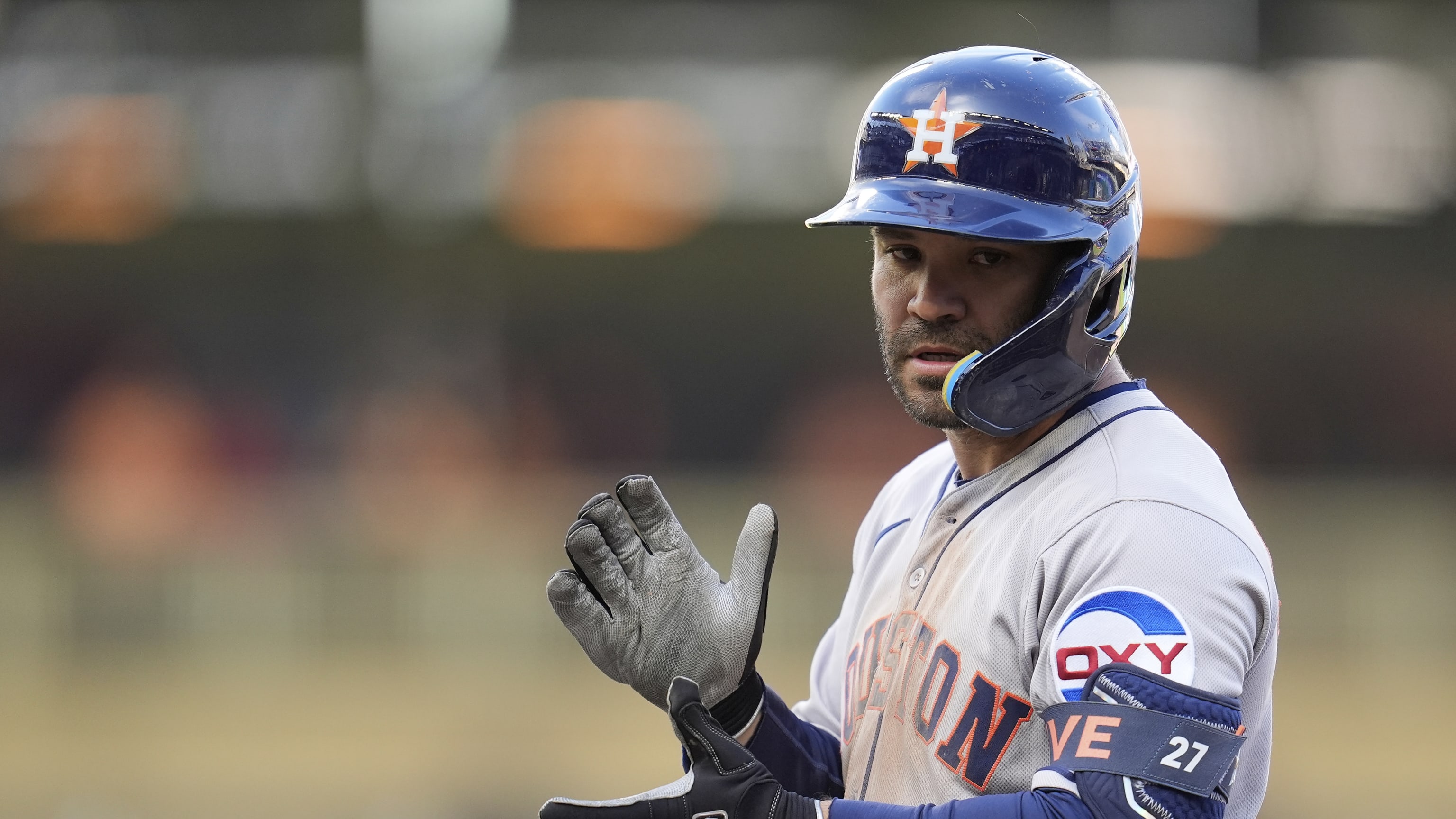 José Altuve da la ventaja en la 10ma
