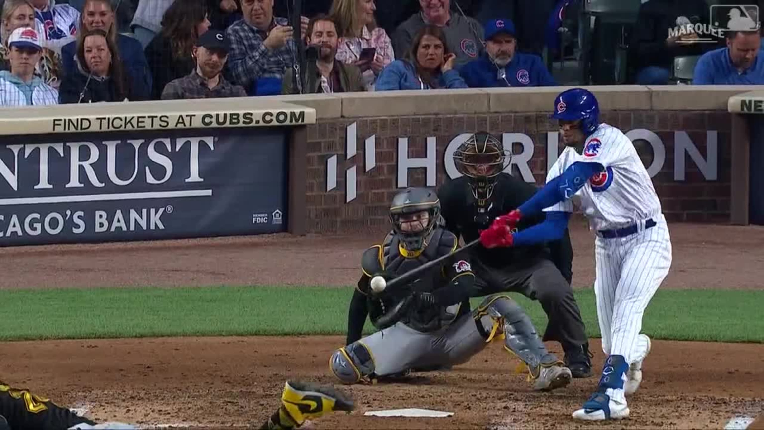 Morel pega tres hits