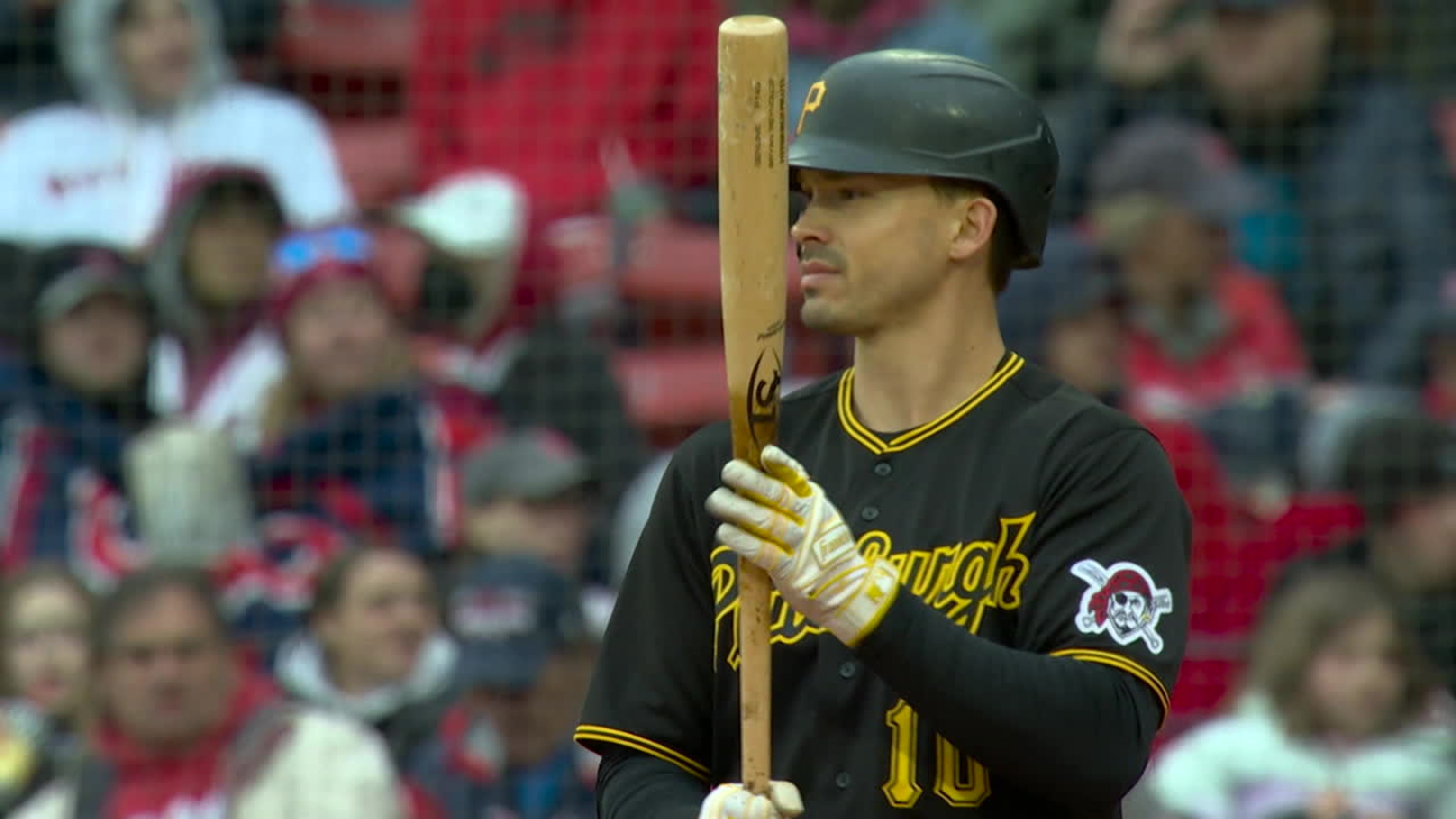 Pirates finish sweep of Red Sox