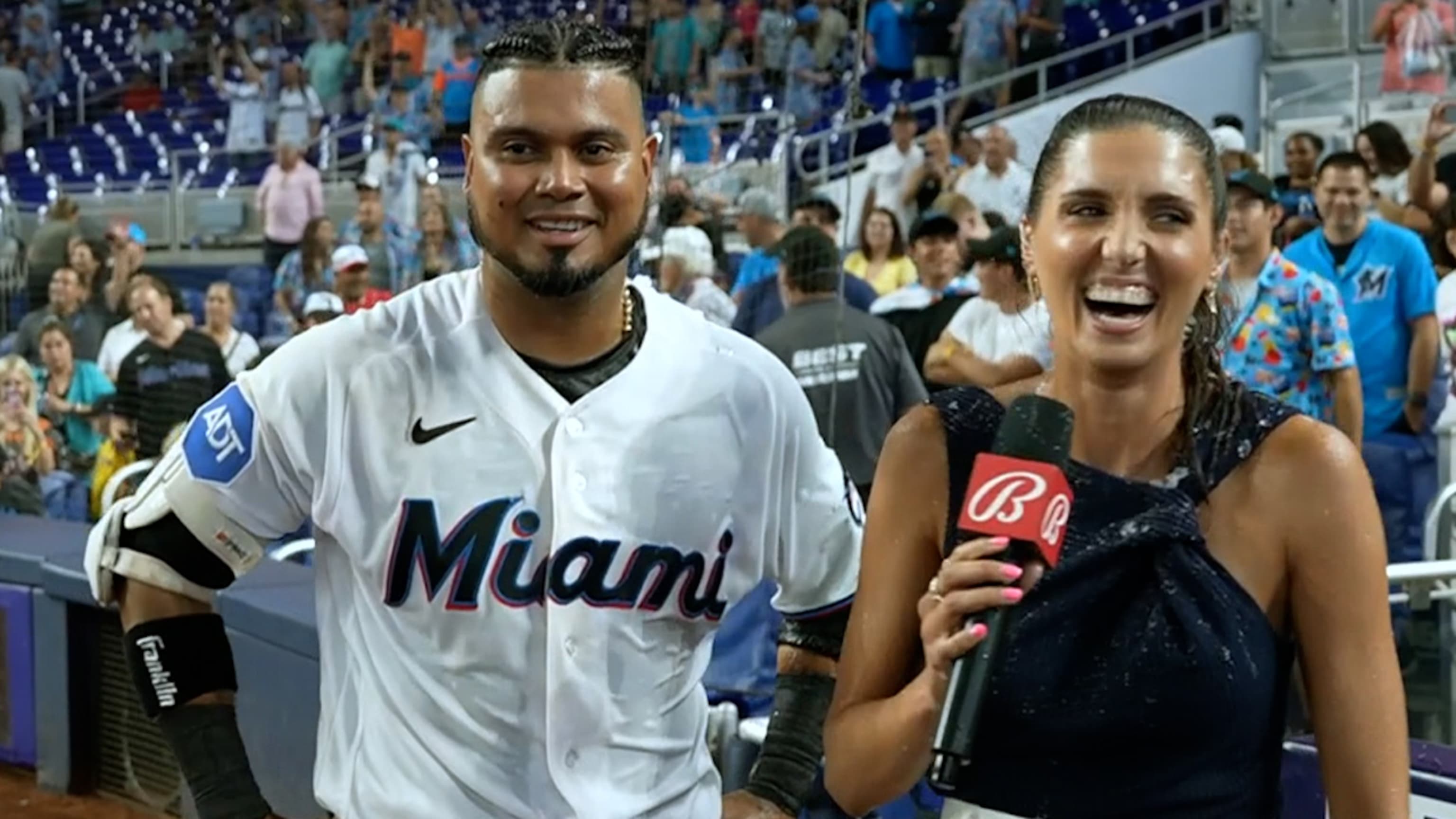 Ramirez leads Marlins to wet win over Nationals