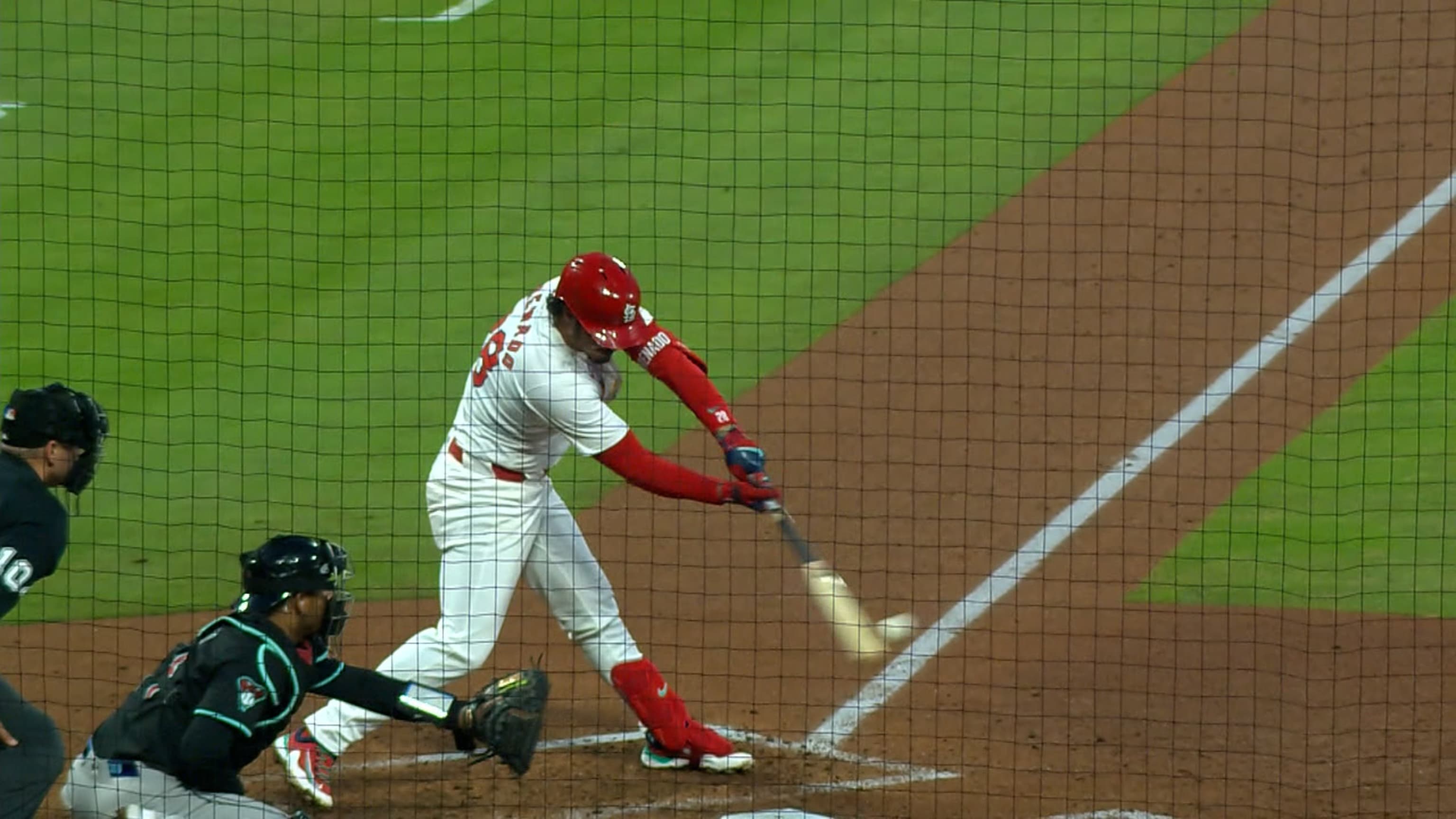Nolan Arenado extends his on-base streak to 22 games