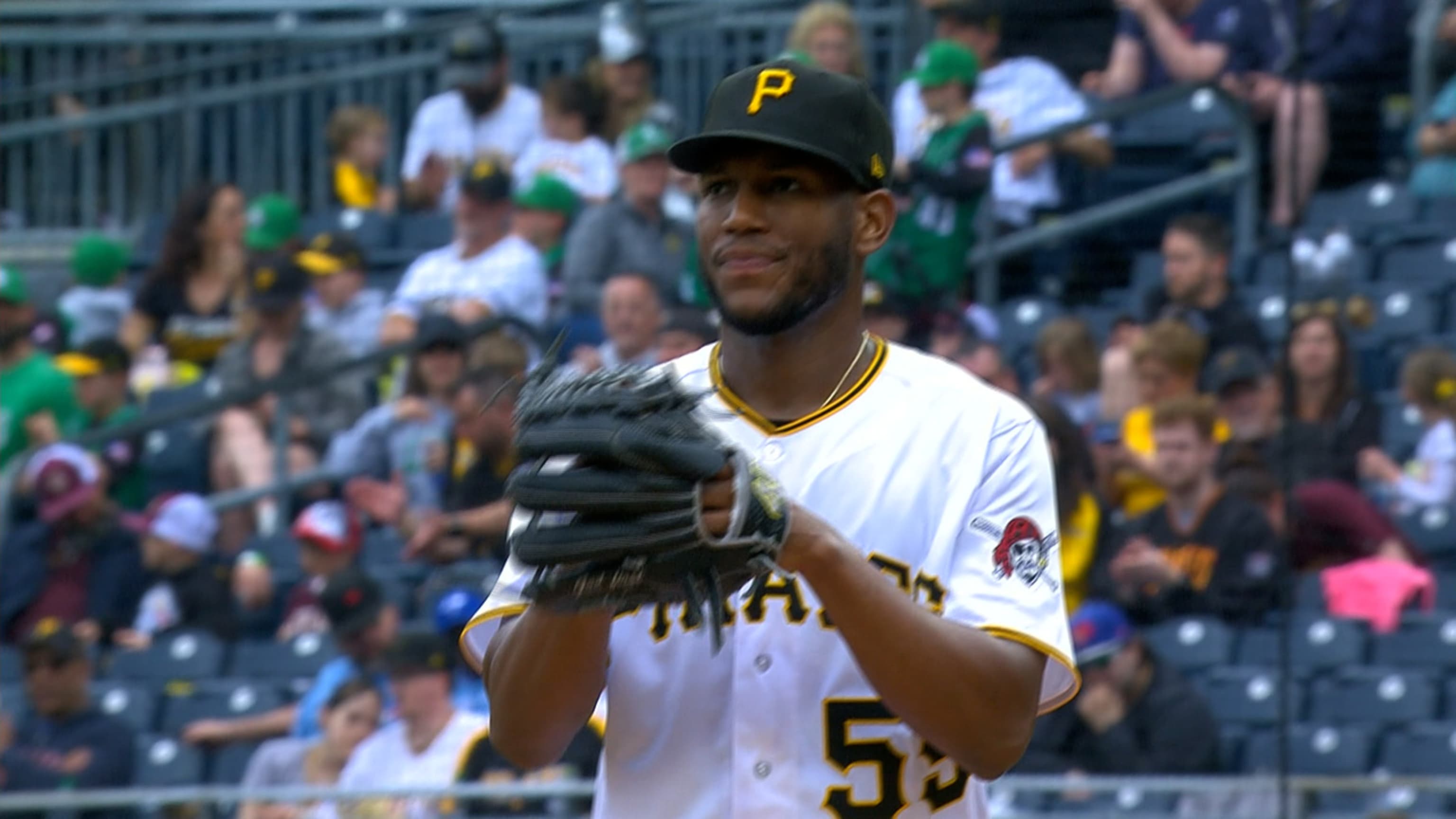 Pirates take home losing streak into matchup with the Giants