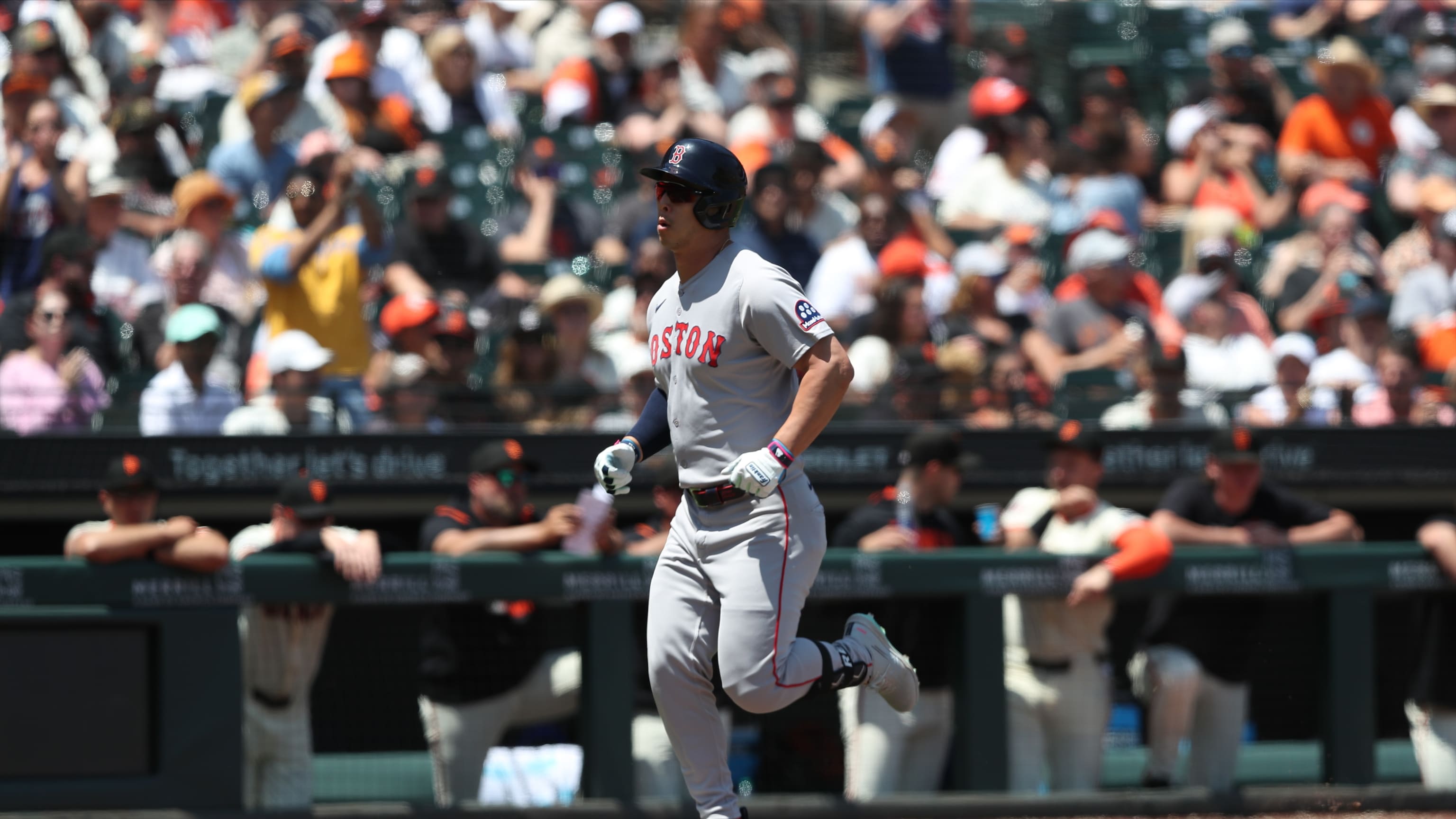 Rob Refsnyder da la ventaja con HR