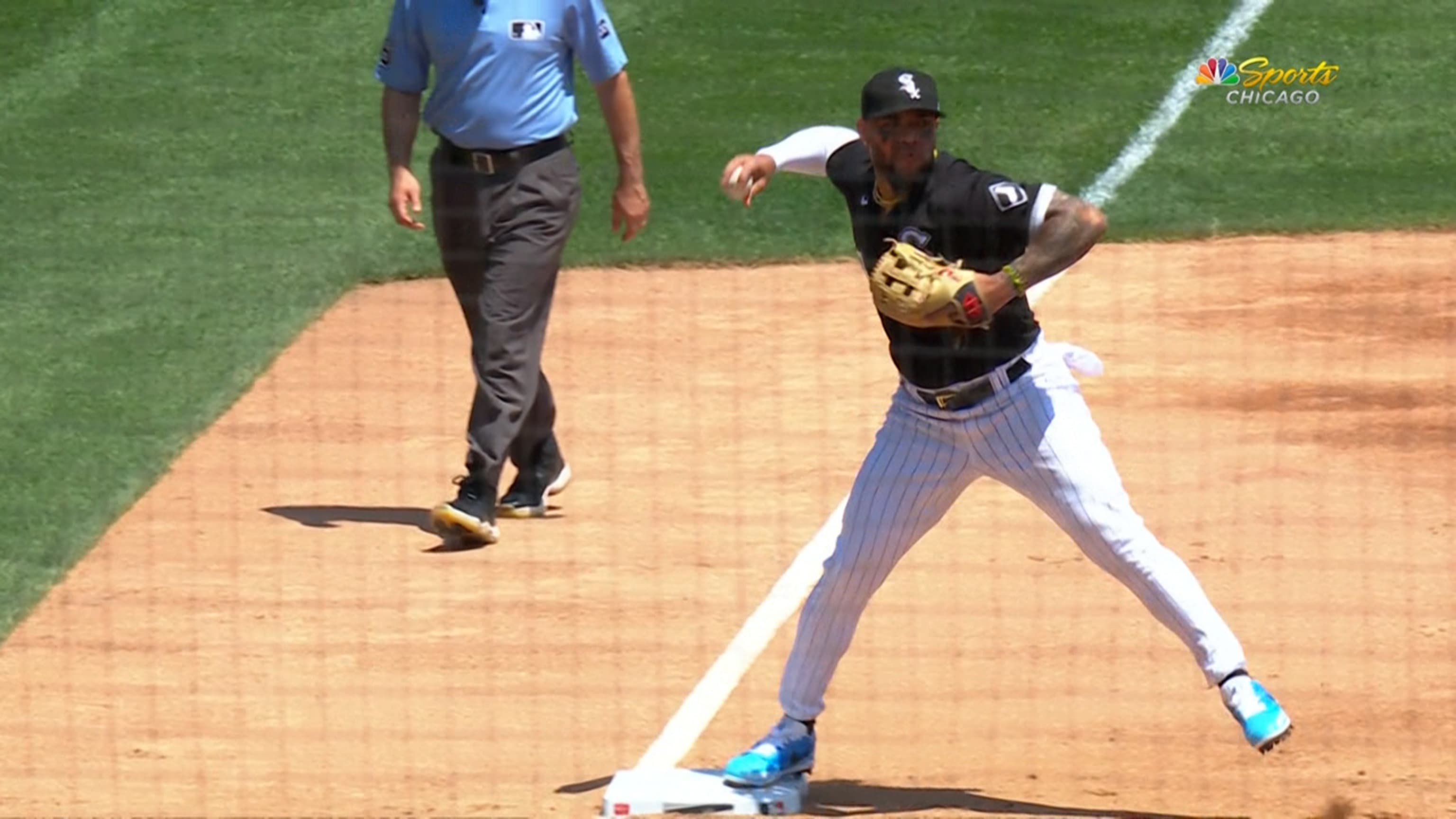 Tim Anderson scores on an error, 04/27/2021