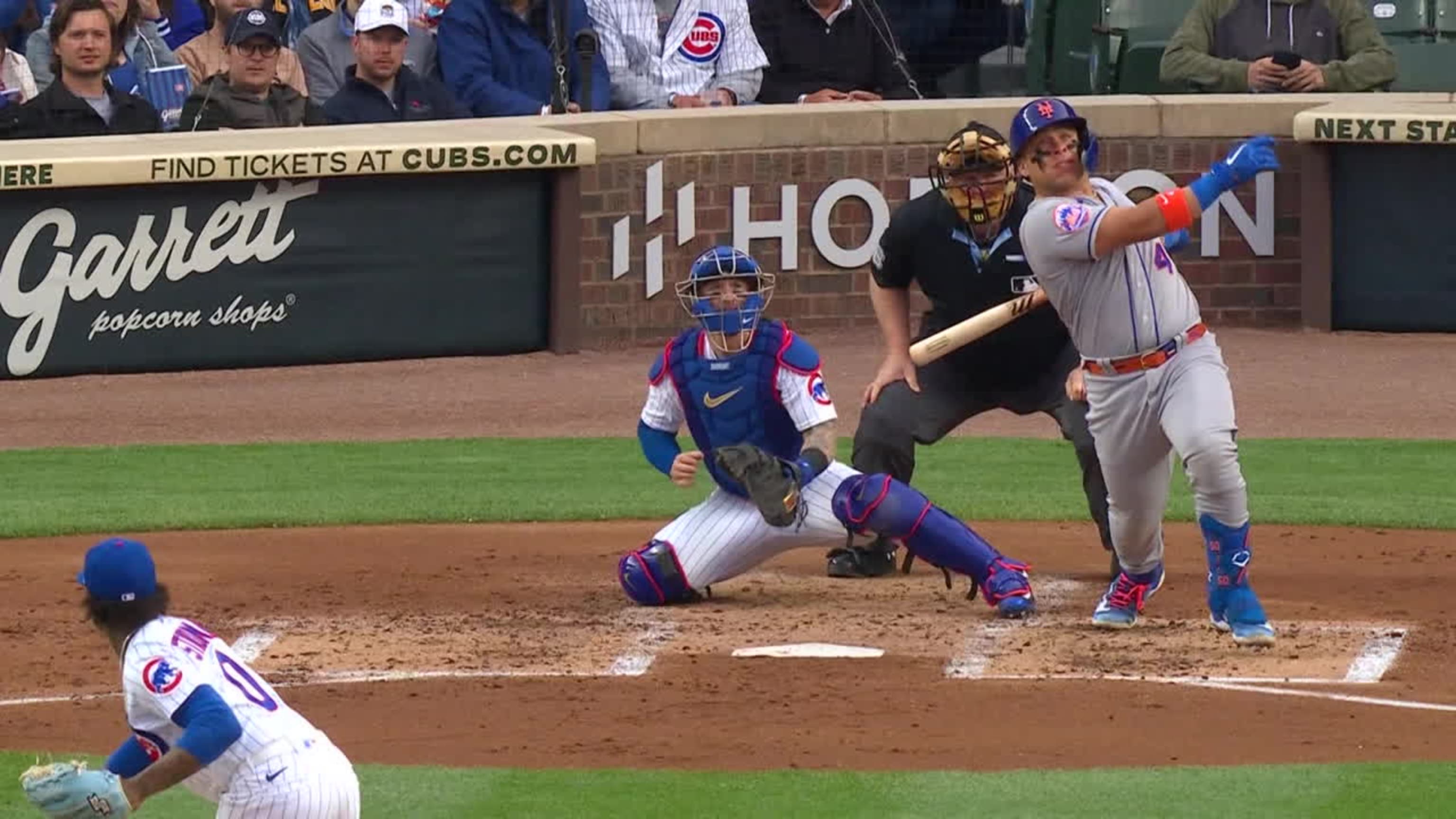 Cubs beat Rays 4-2 on cold night at Wrigley