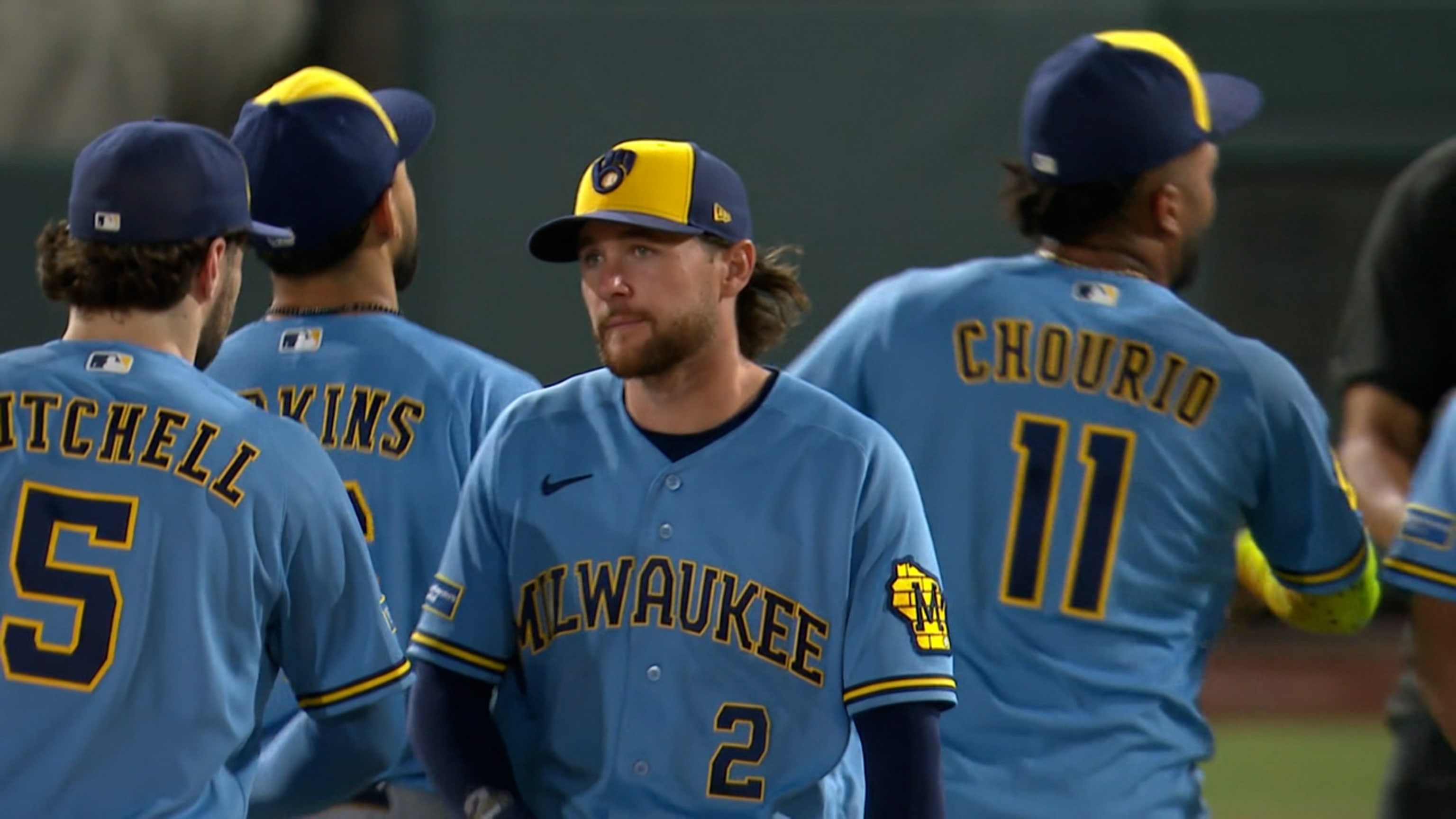 Chad Patrick selle el triunfo en extra innings