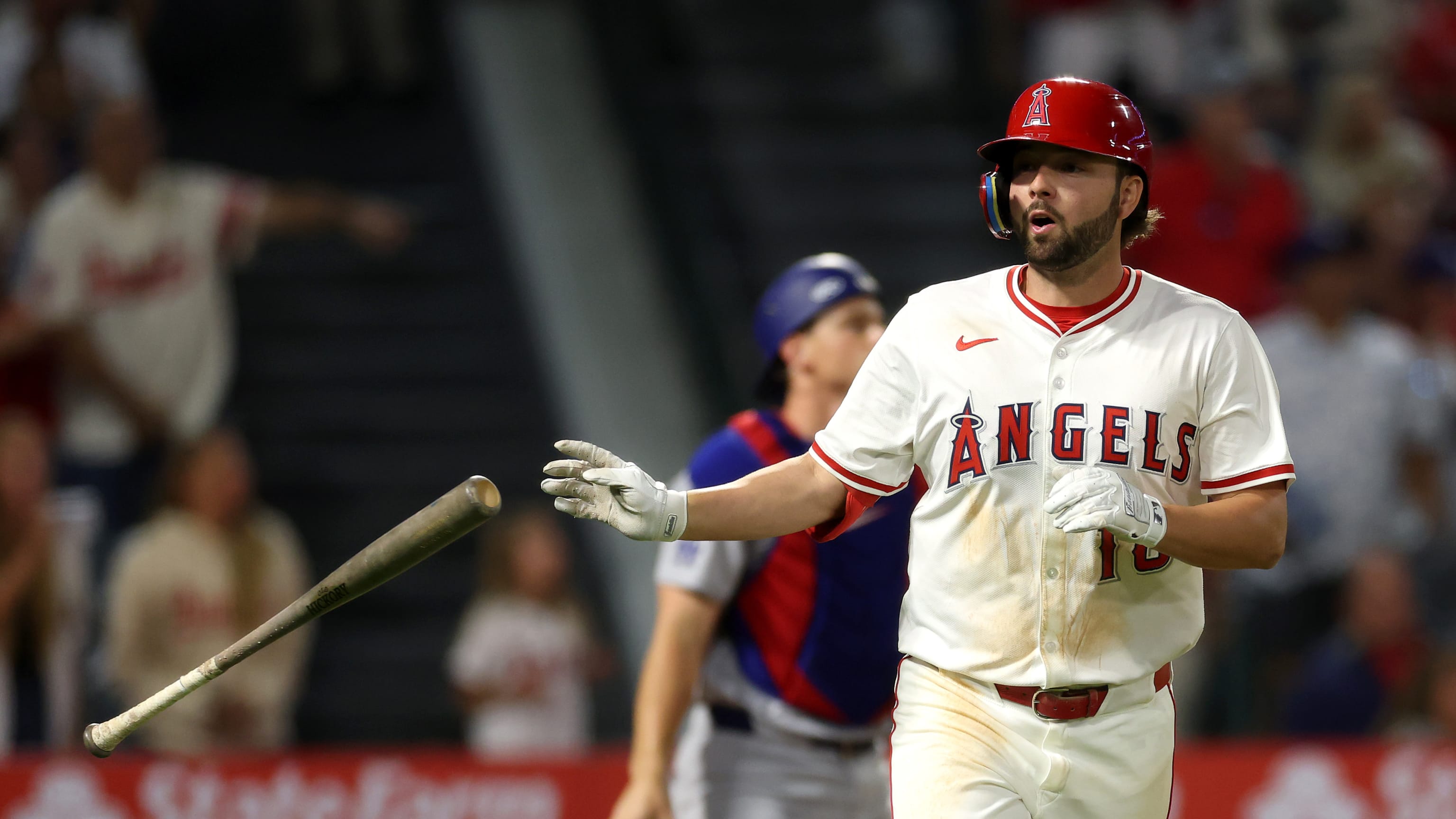 ドジャースは救援が崩れ、今季6度目のサヨナラ負け。パドレスに同率で