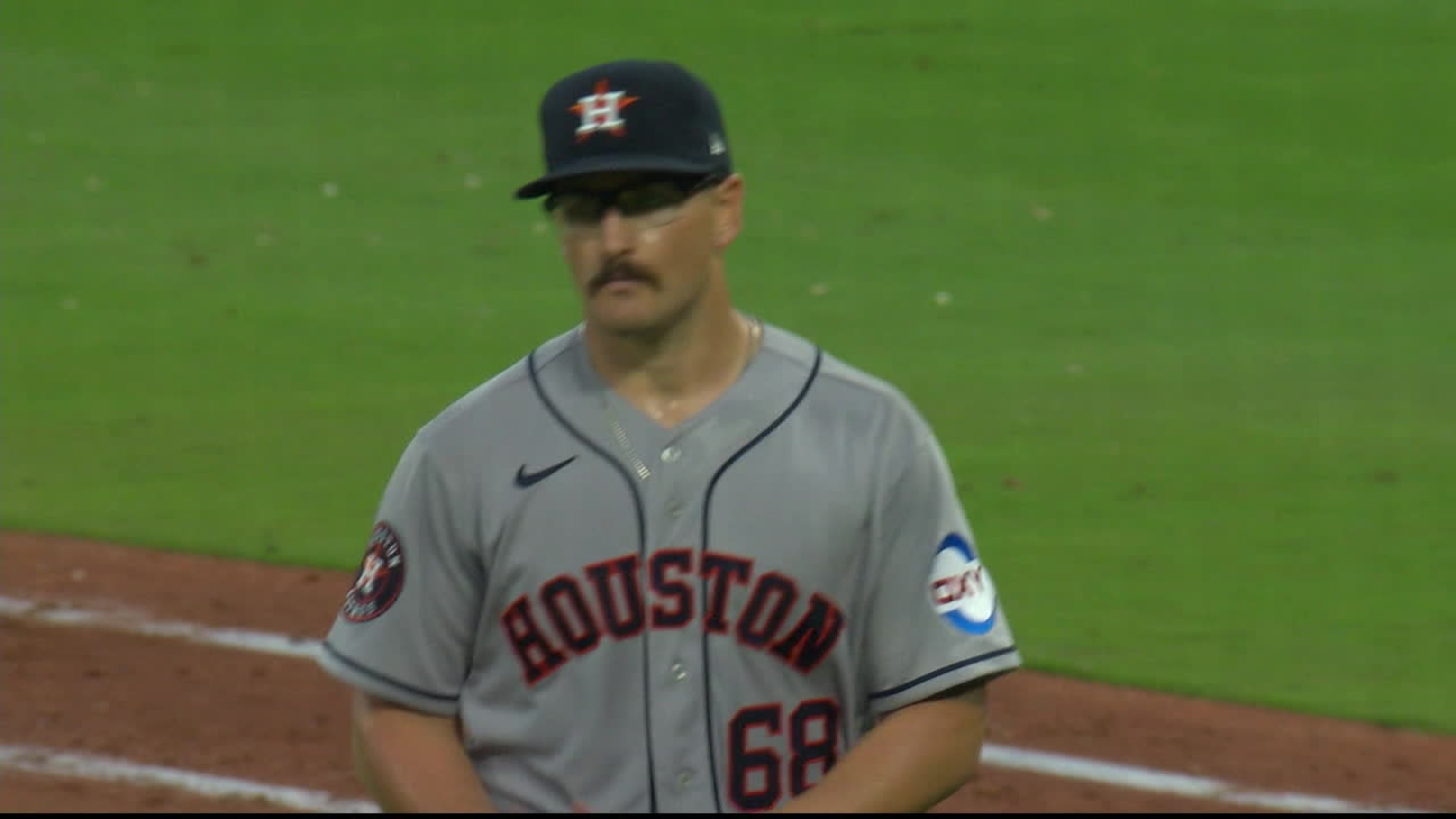 Texas Rangers annihilate Houston Astros on national TV to take