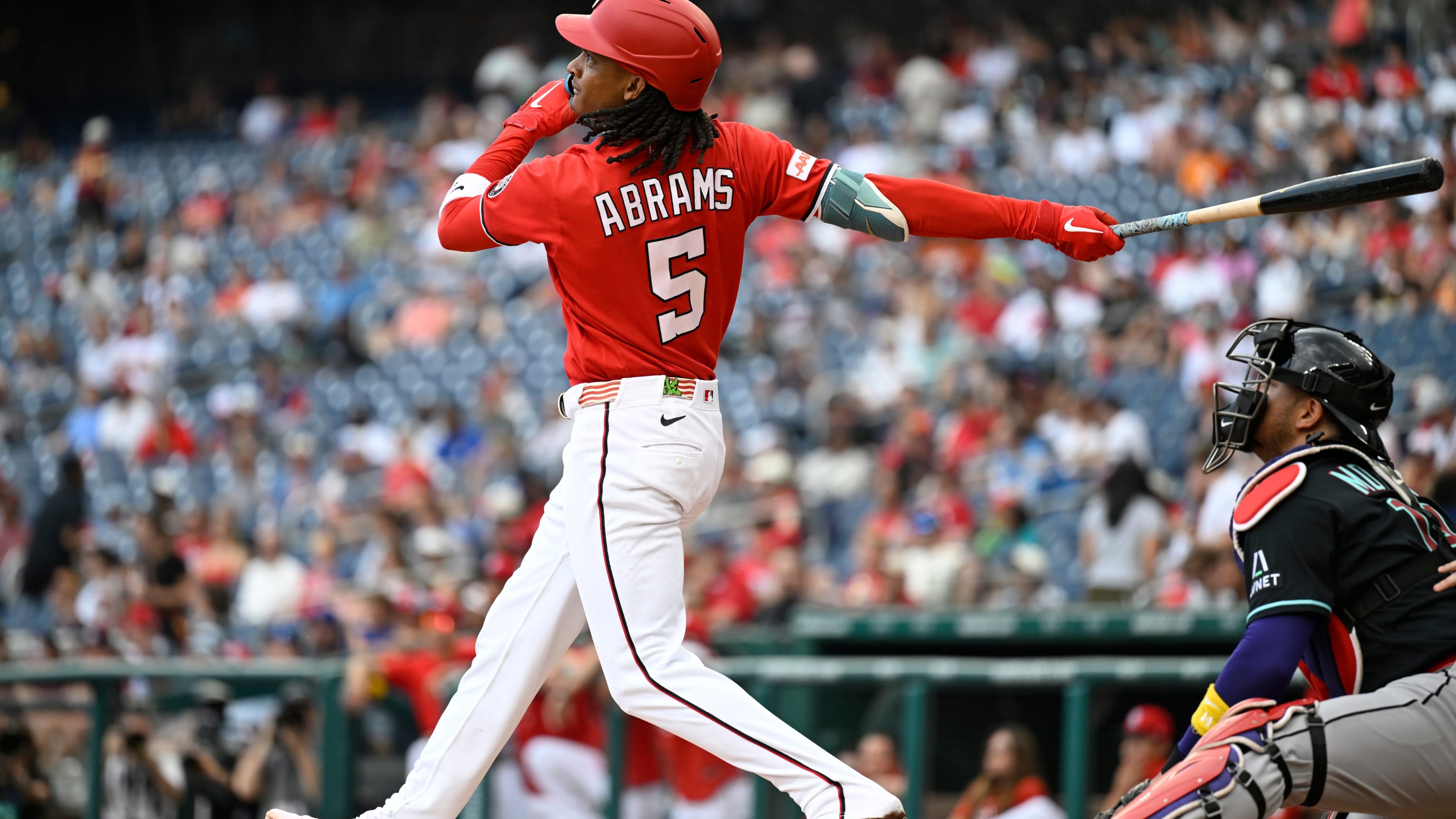 CJ Abrams desata 2 jonrones en el juego