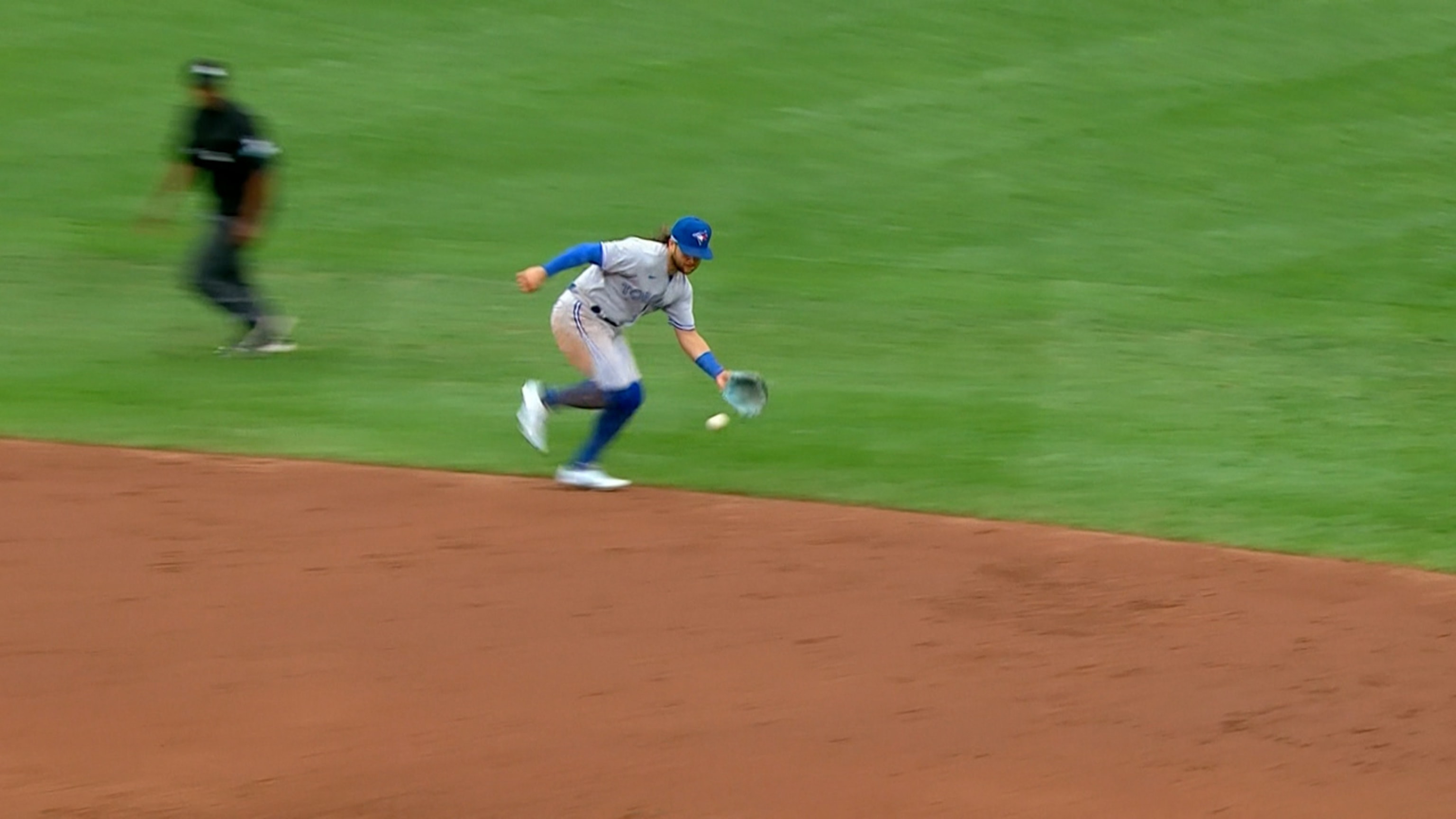 Tiro giratorio de Bo Bichette