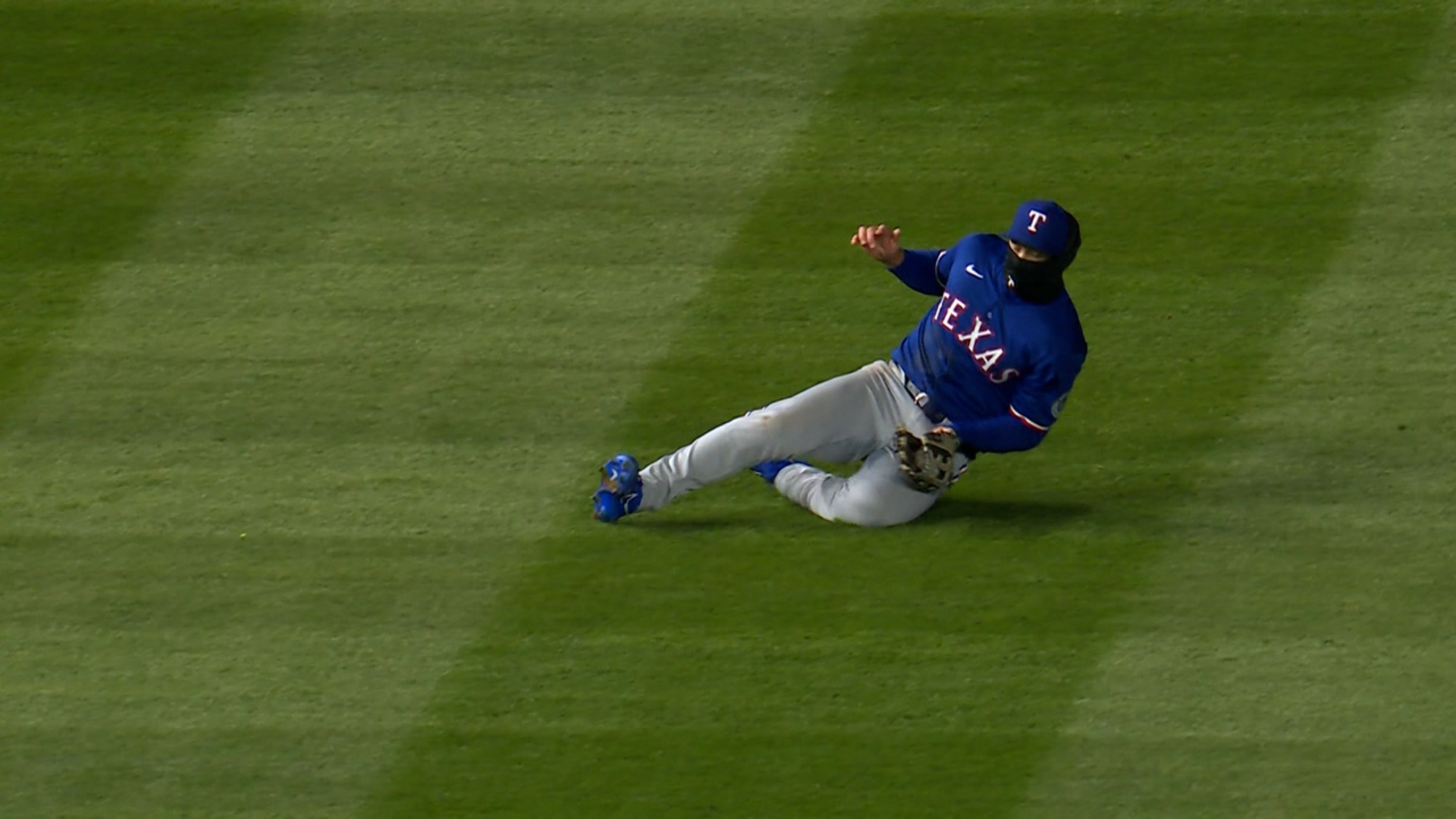 Wyatt Langford's sliding catch