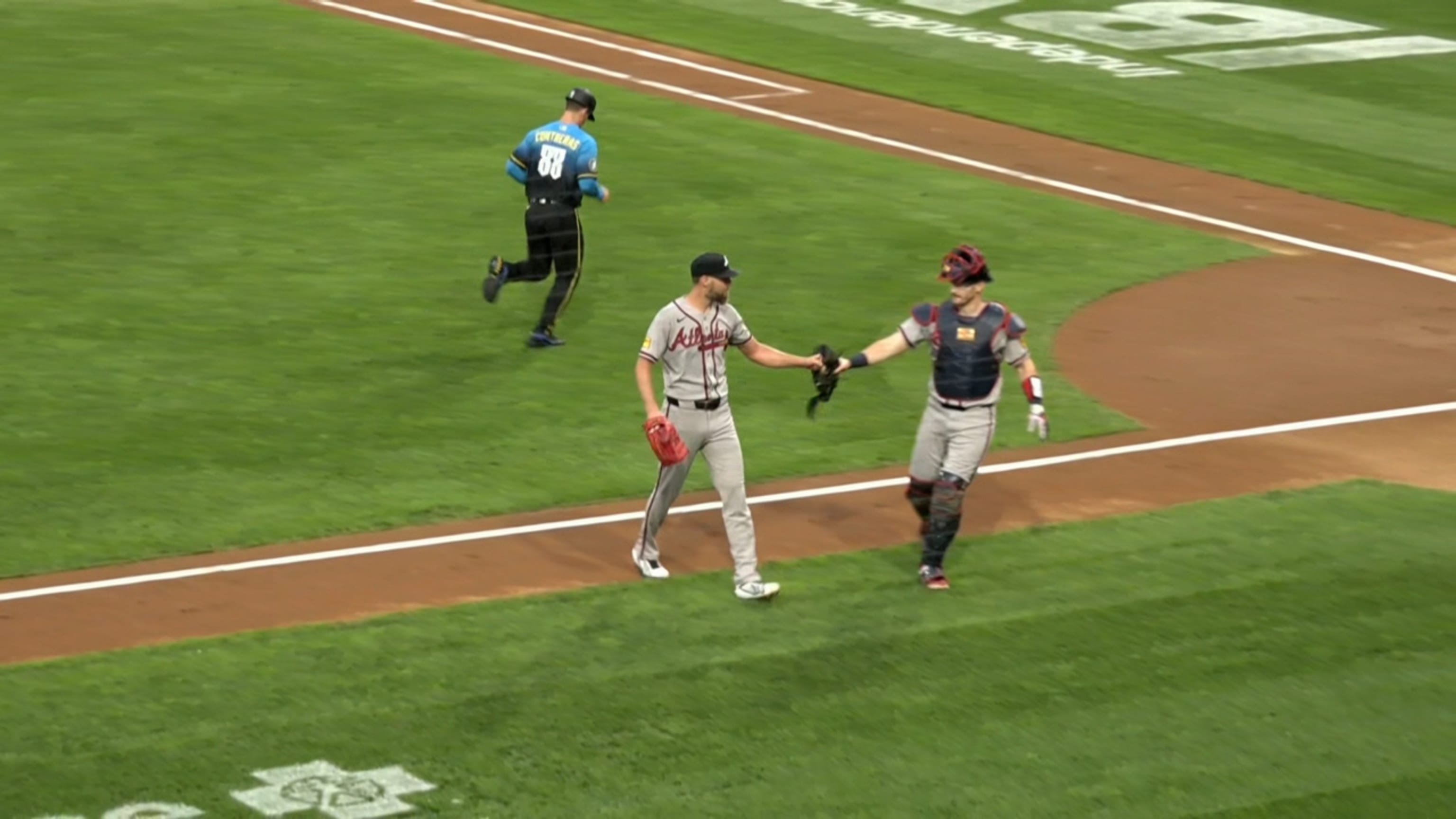 Chris Sale poncha a Bryce Harper