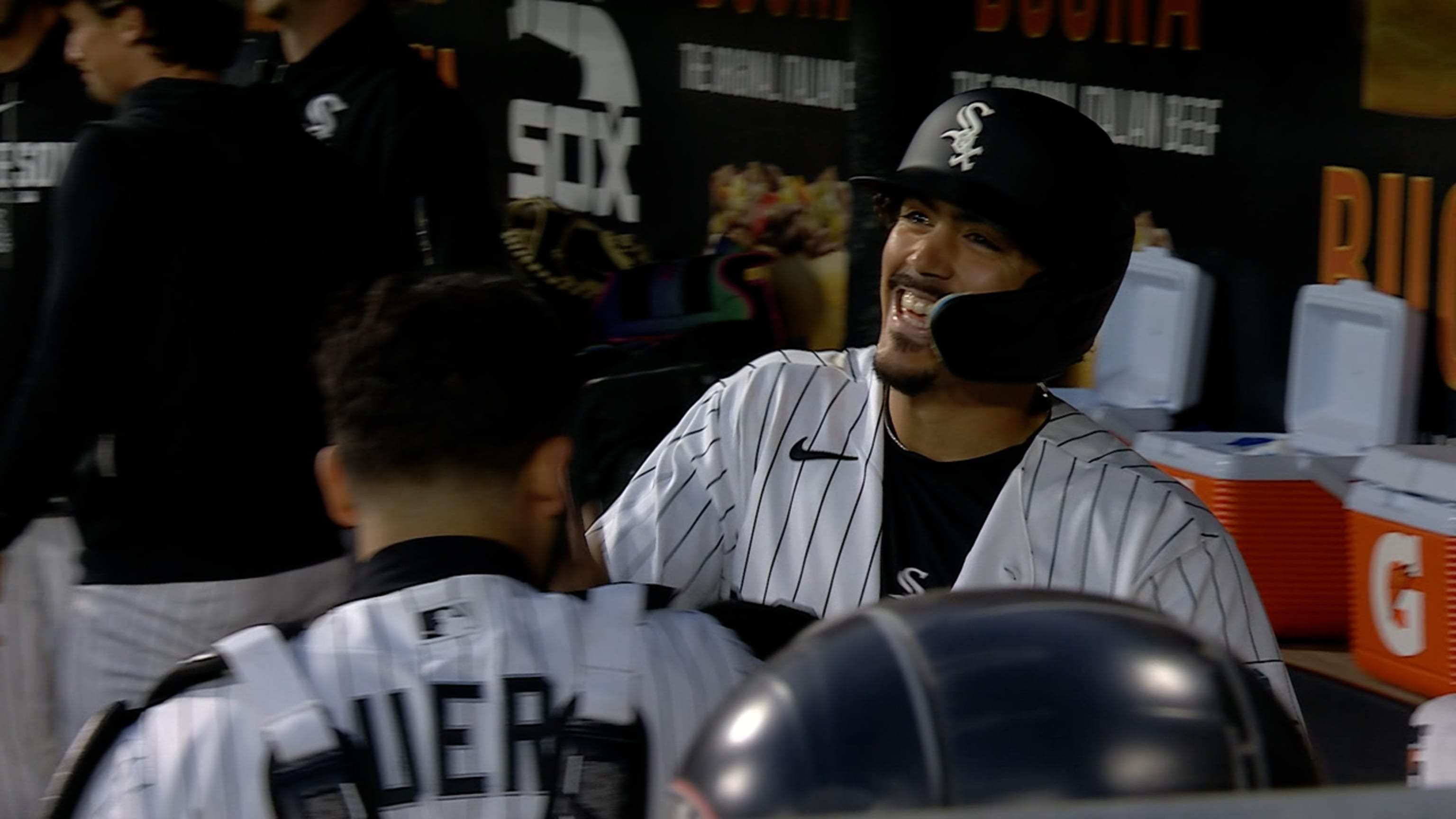 Miguel Vargas' pair of home runs