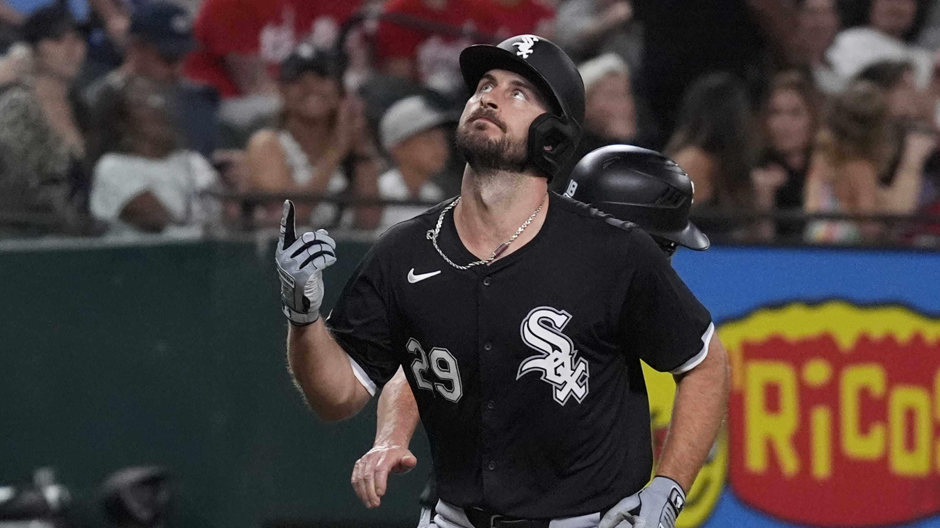 Paul DeJong da la ventaja con HR