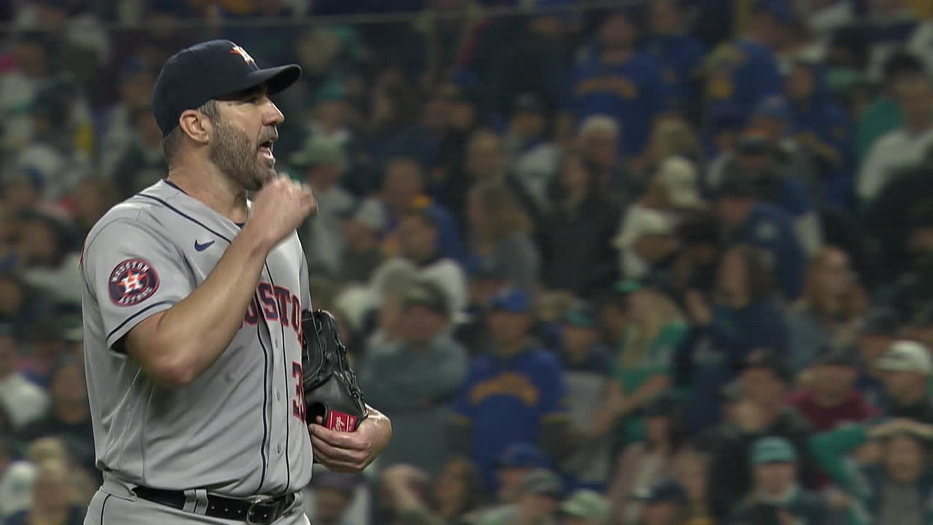 Verlander strikes out 12 as Astros top Mariners 4-1 – KXAN Austin