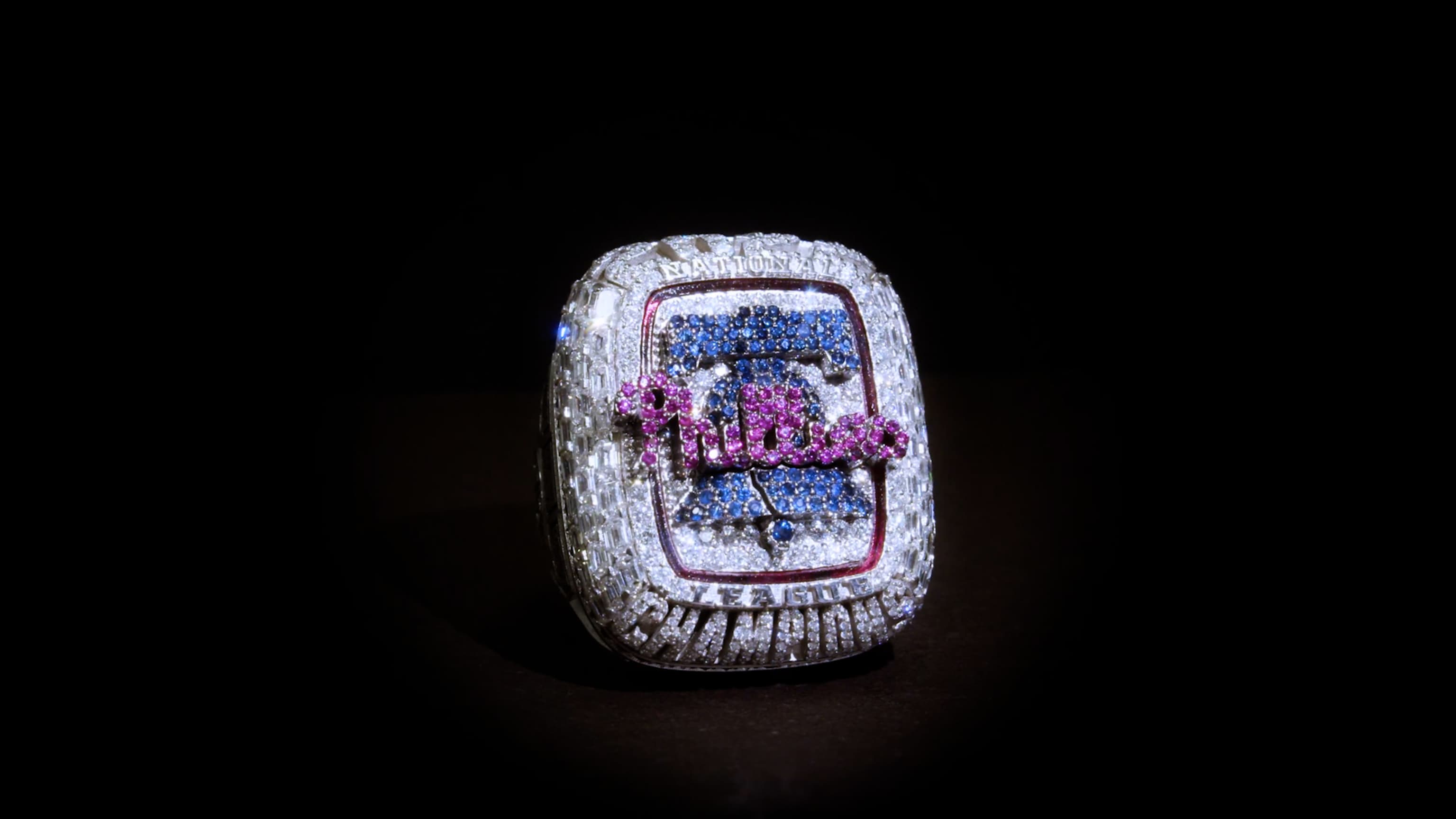 NL championship ring ceremony a 13.5 carat highlight