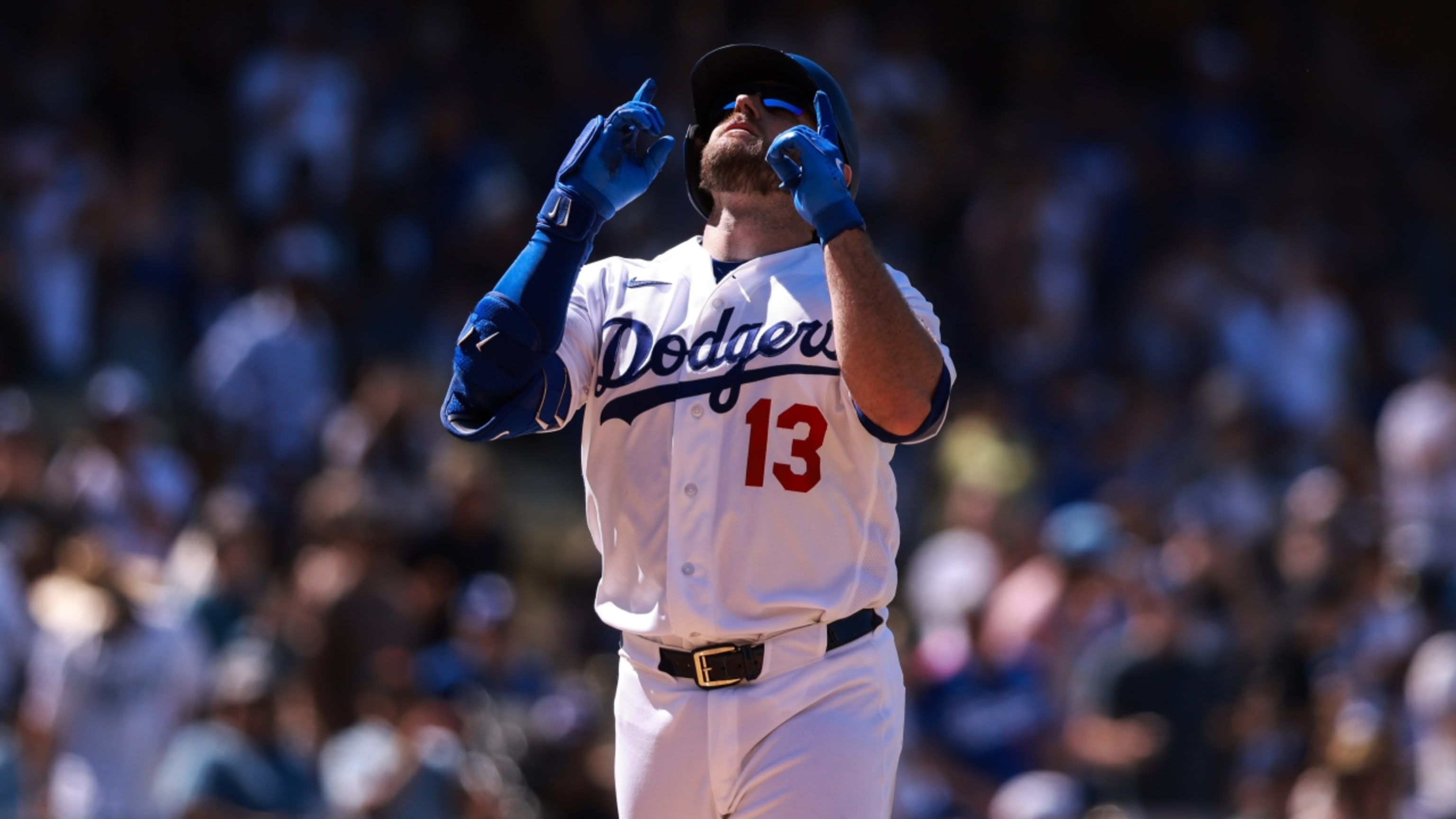 Tablazo en solitario de Max Muncy