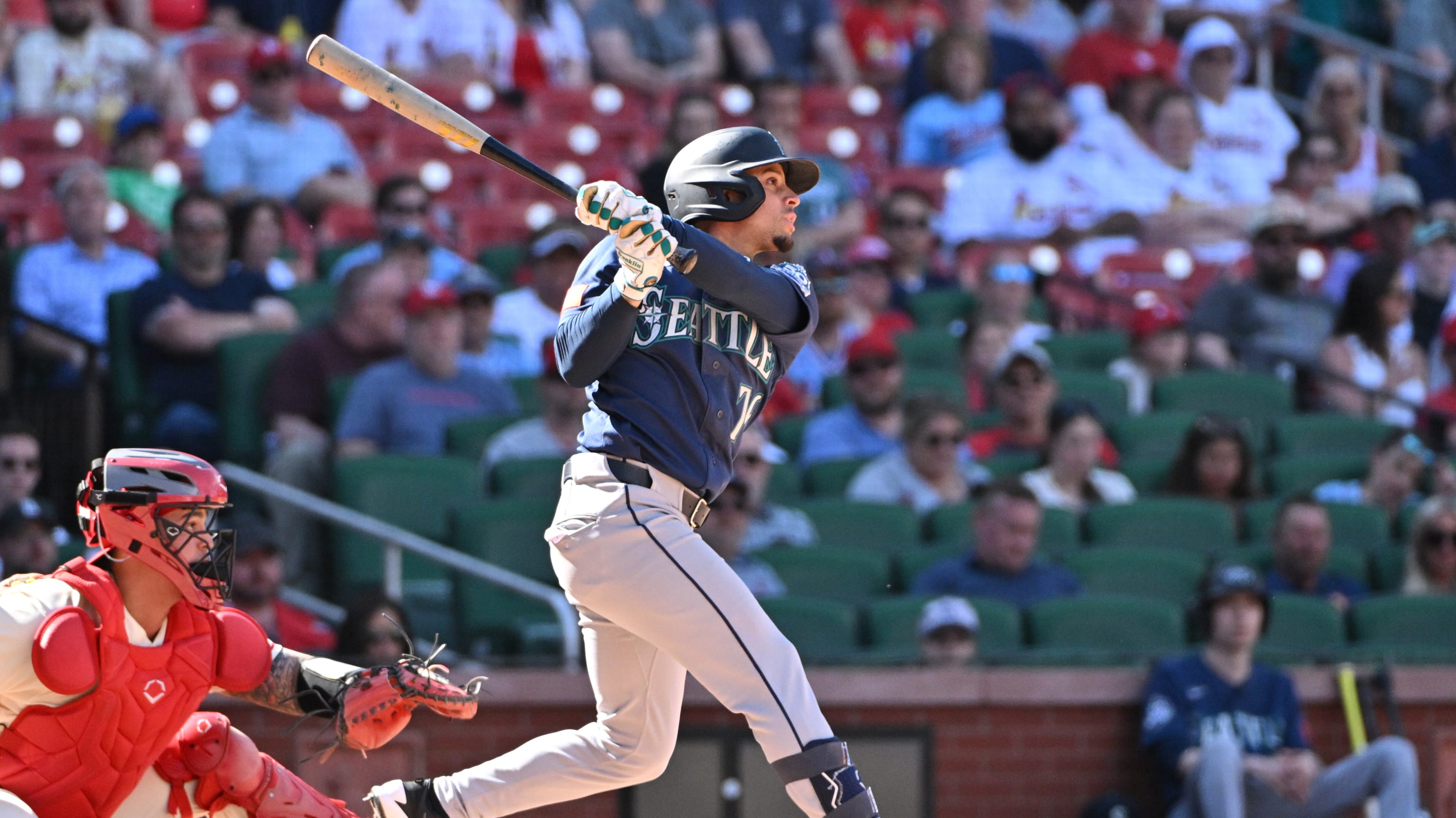 Leo Rivas' go-ahead single