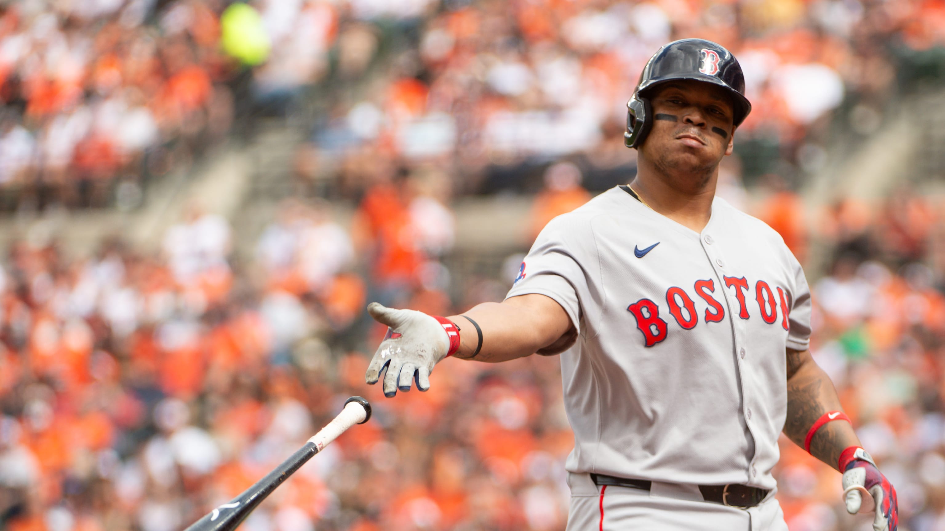 Rafael Devers RBI double for first hit of 2025