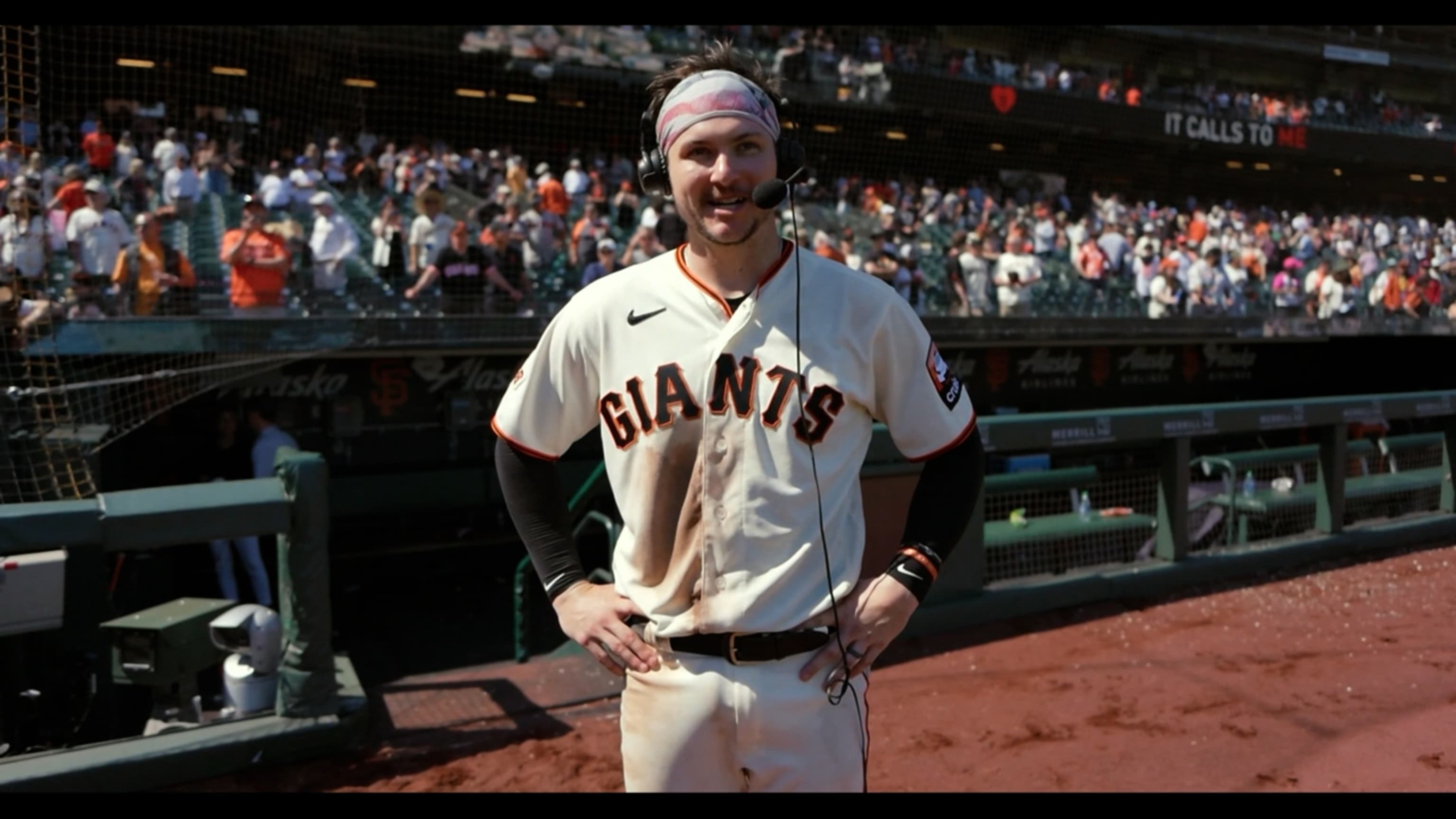 Bailey's 2-run homer in 10th gives Giants 3-2 win over Rangers