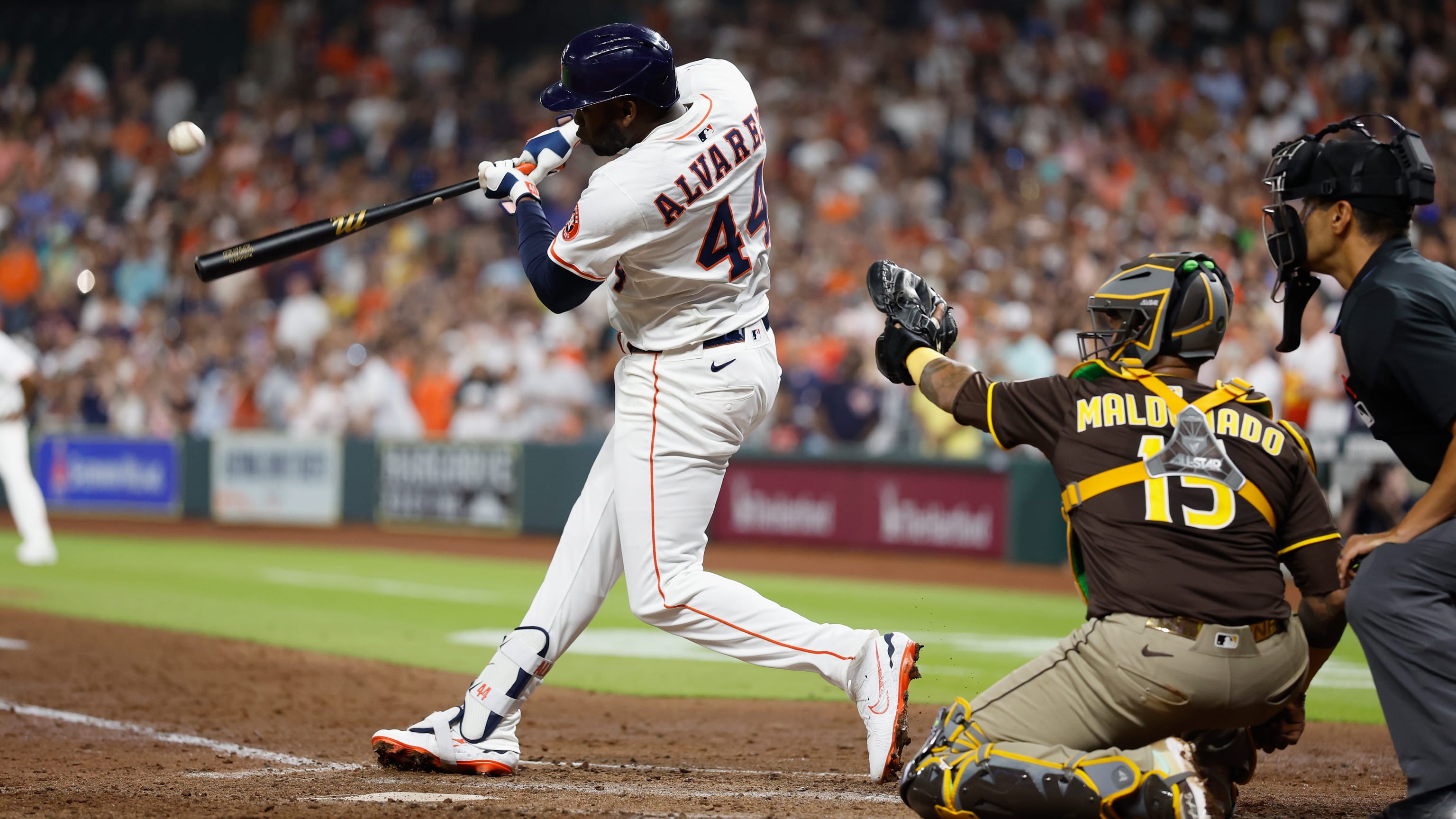 Buena salida de Valdez no evitó derrota de Astros en cierre de serie ante  Padres