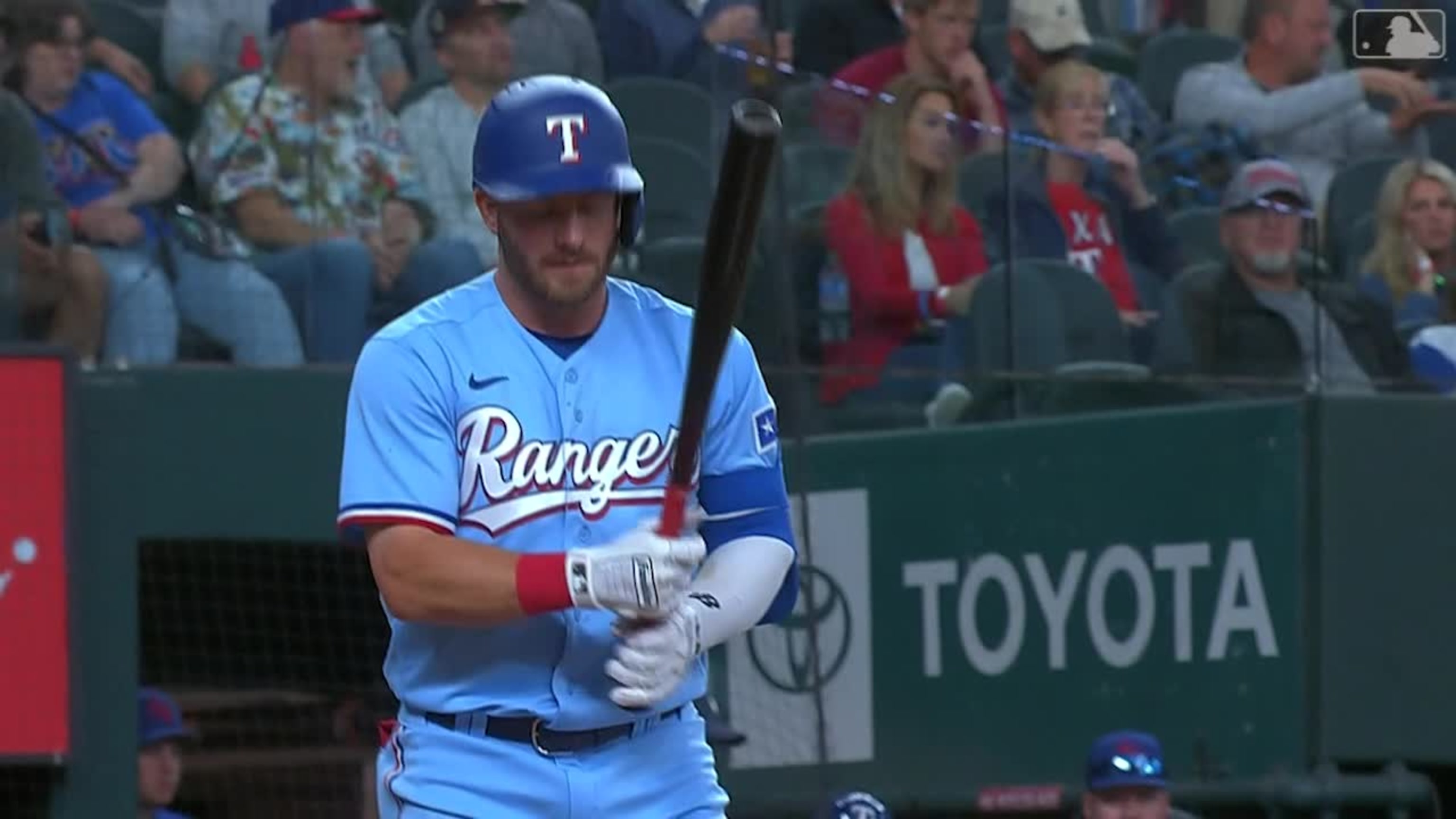 Rangers rally after deGrom struggles to beat Phillies 11-7 - CBS Texas