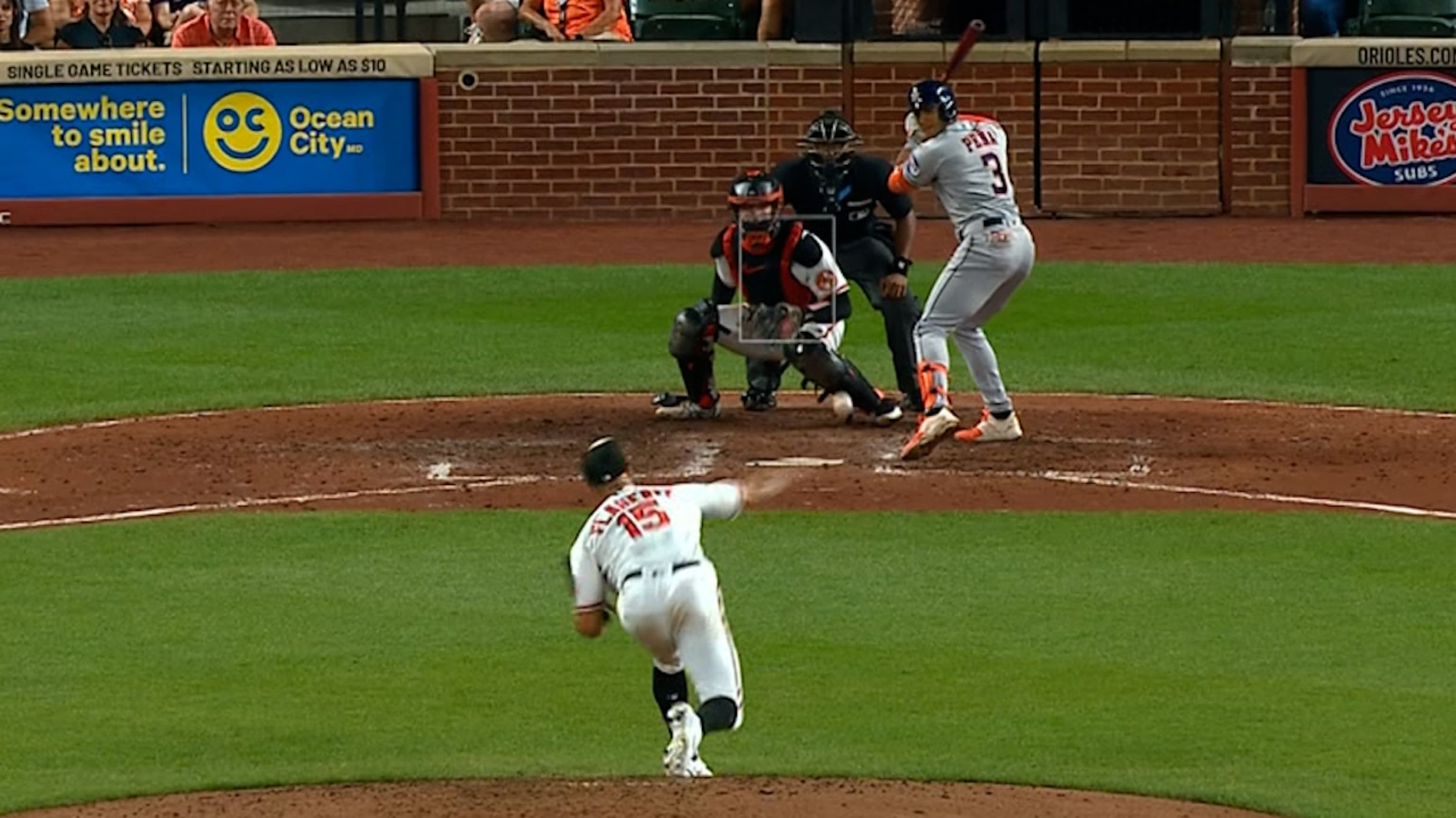 Pitcher Goes Yard Alert: Flaherty hits homer off former Cardinal