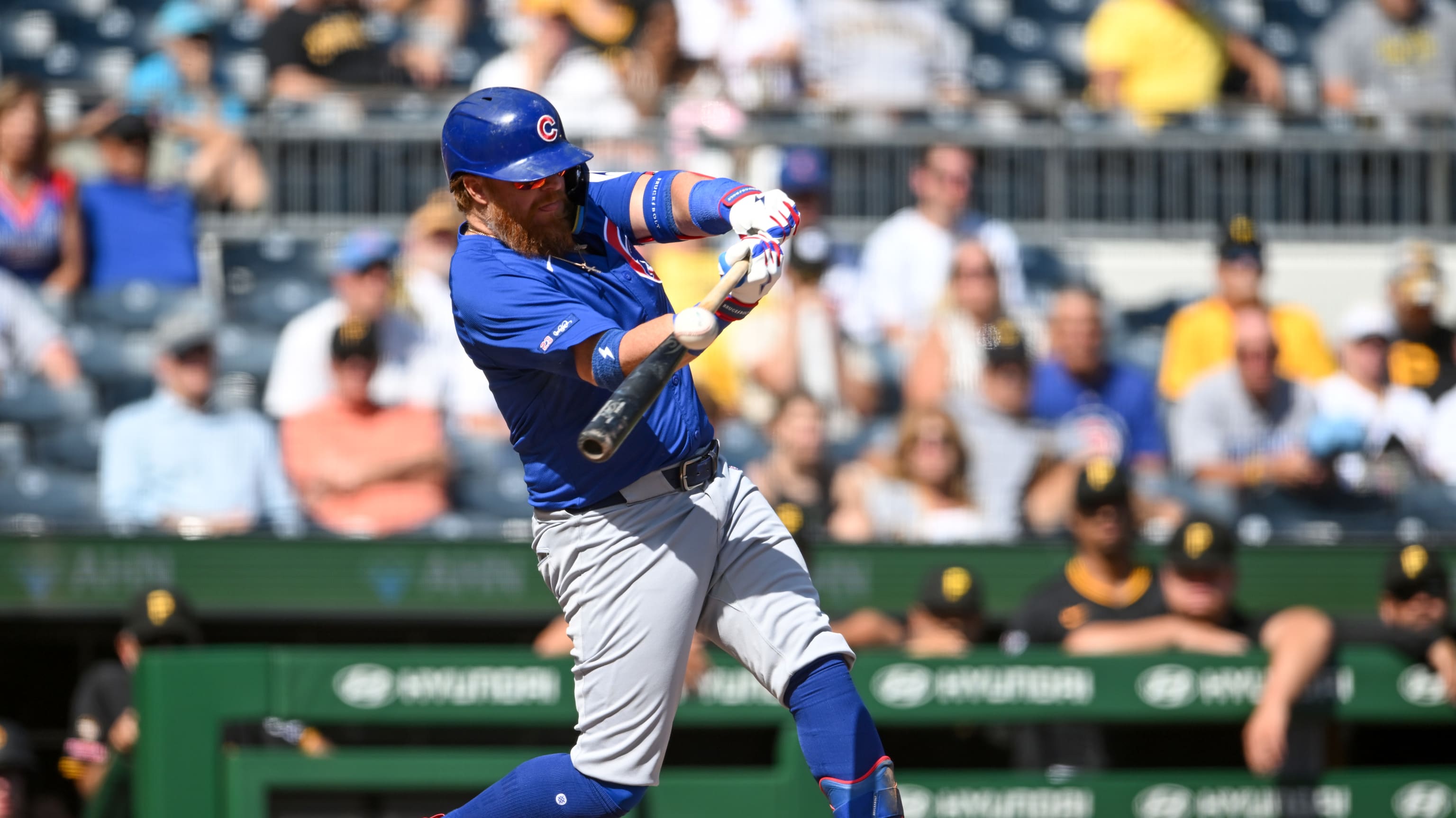 Justin Turner's second RBI single of the game