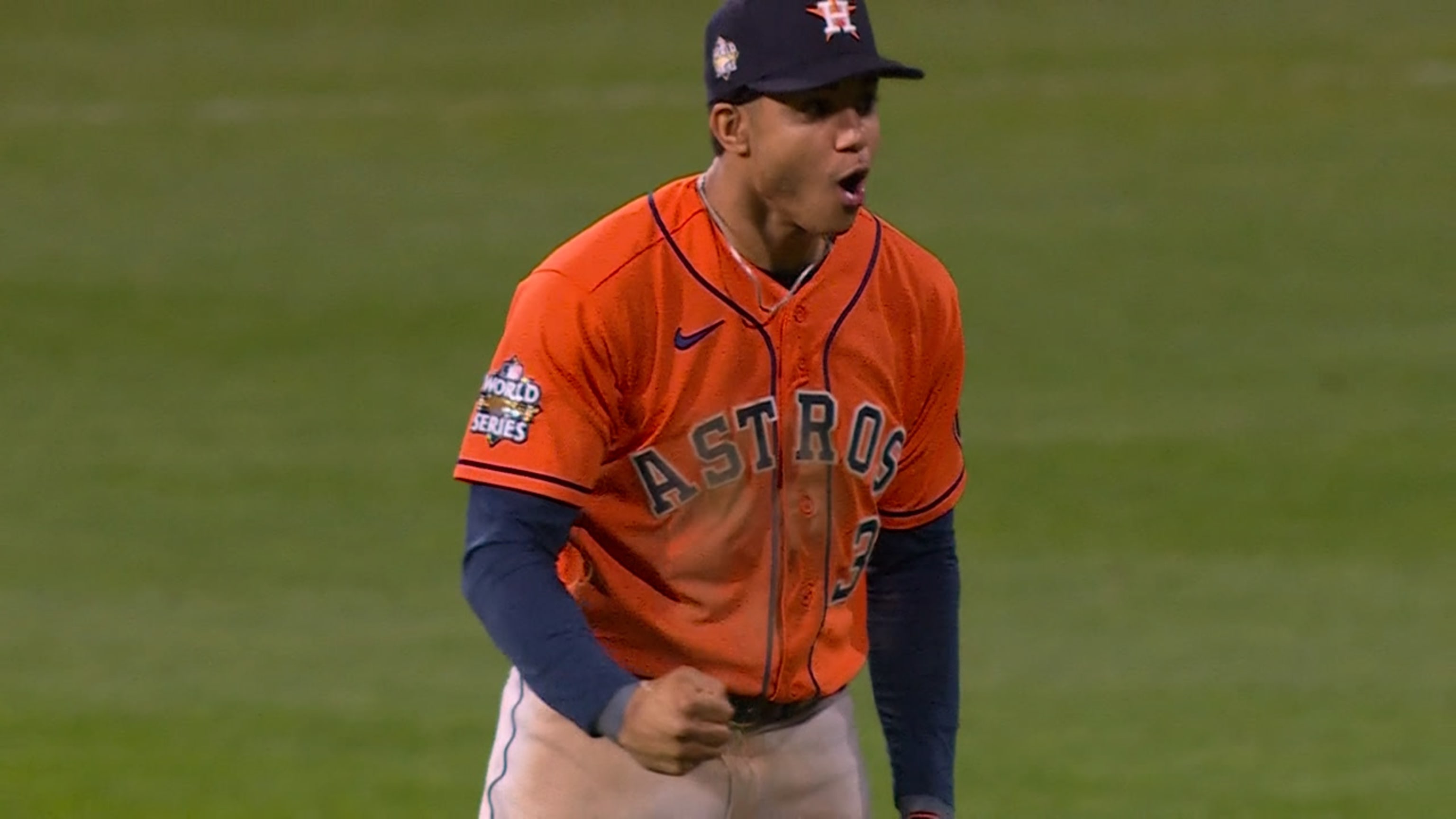 Gran noche de Jeremy Peña