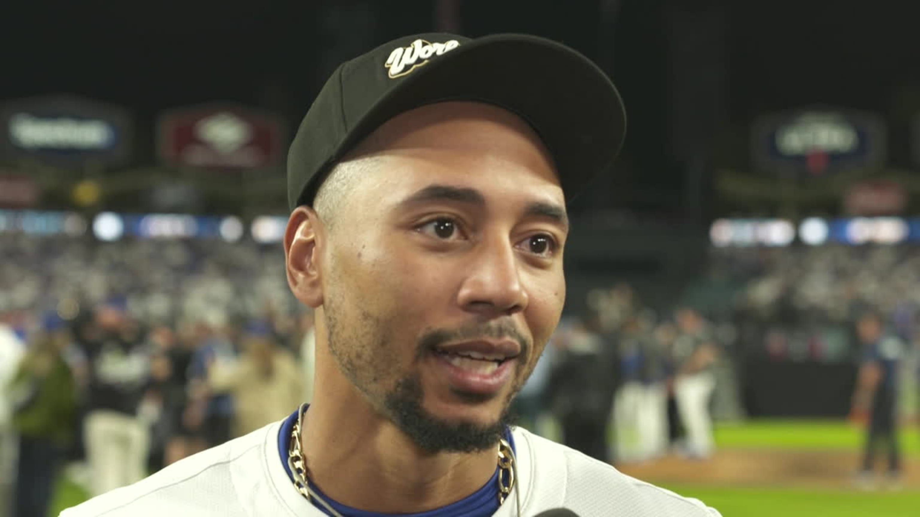 ケンタロウ【ワールドシリーズ優勝】ムーキー・ベッツ／ボブルヘッド ダブルズ ケンタロウ様専用【ワールドシリーズ優勝】ムーキー・ベッツ