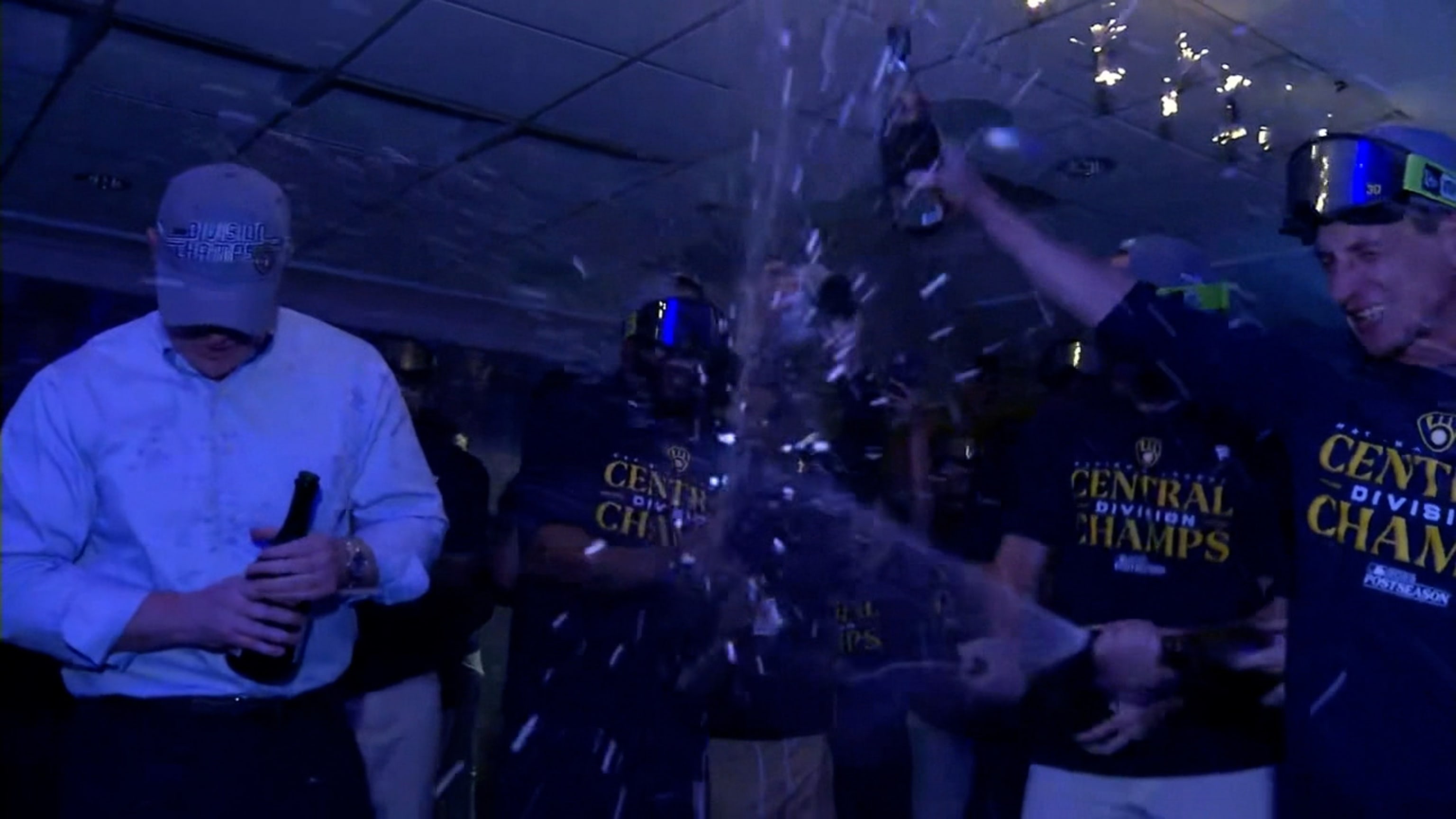 Brewers clinch 2023 NL Central title