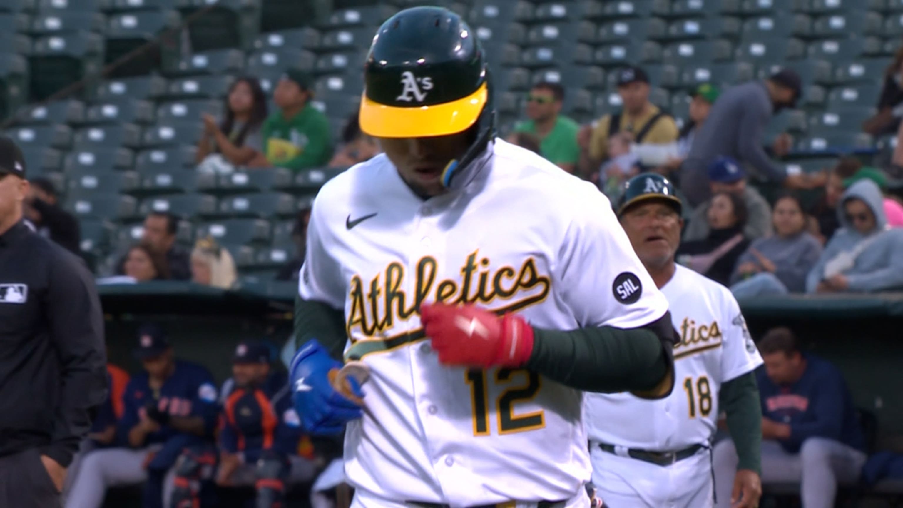 Oakland A's 2023 MLB Trade Deadline Preview: You should trade for Aledmys  Diaz!