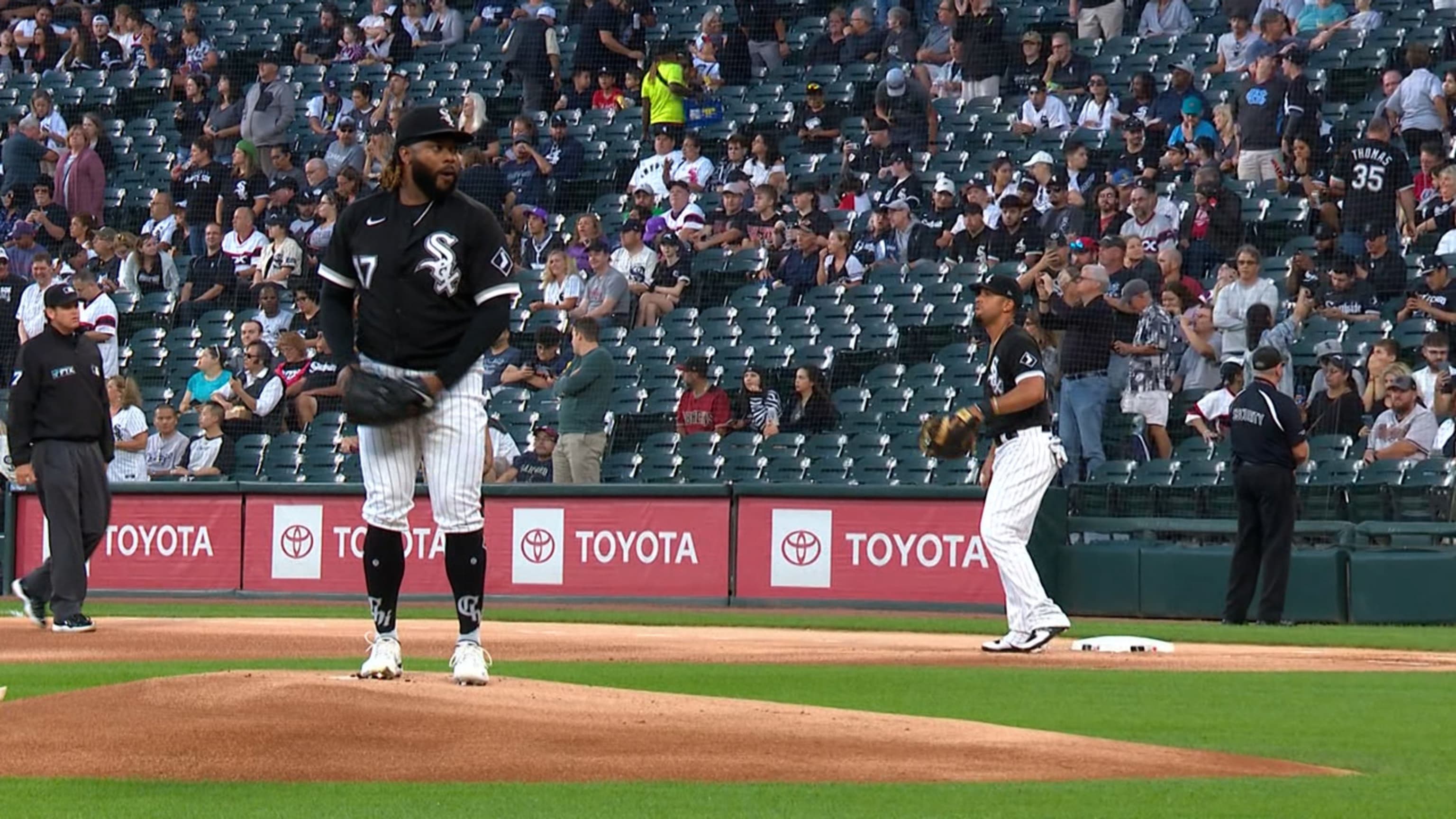Johnny Cueto dazzles in White Sox' 2-0 win over Guardians - Chicago  Sun-Times