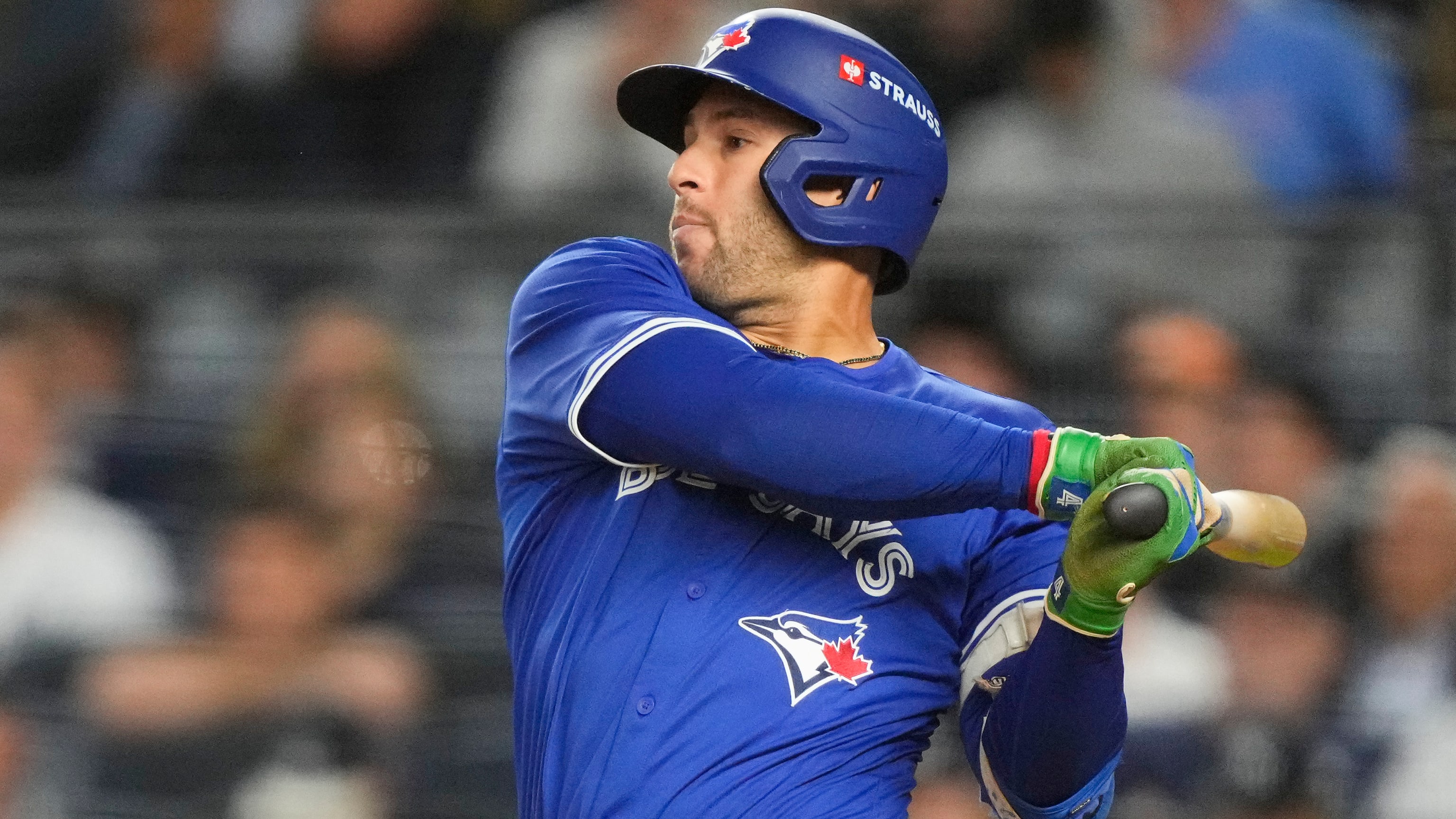 Ernie Clement in the middle of Blue Jays' ALDS win over Yankees