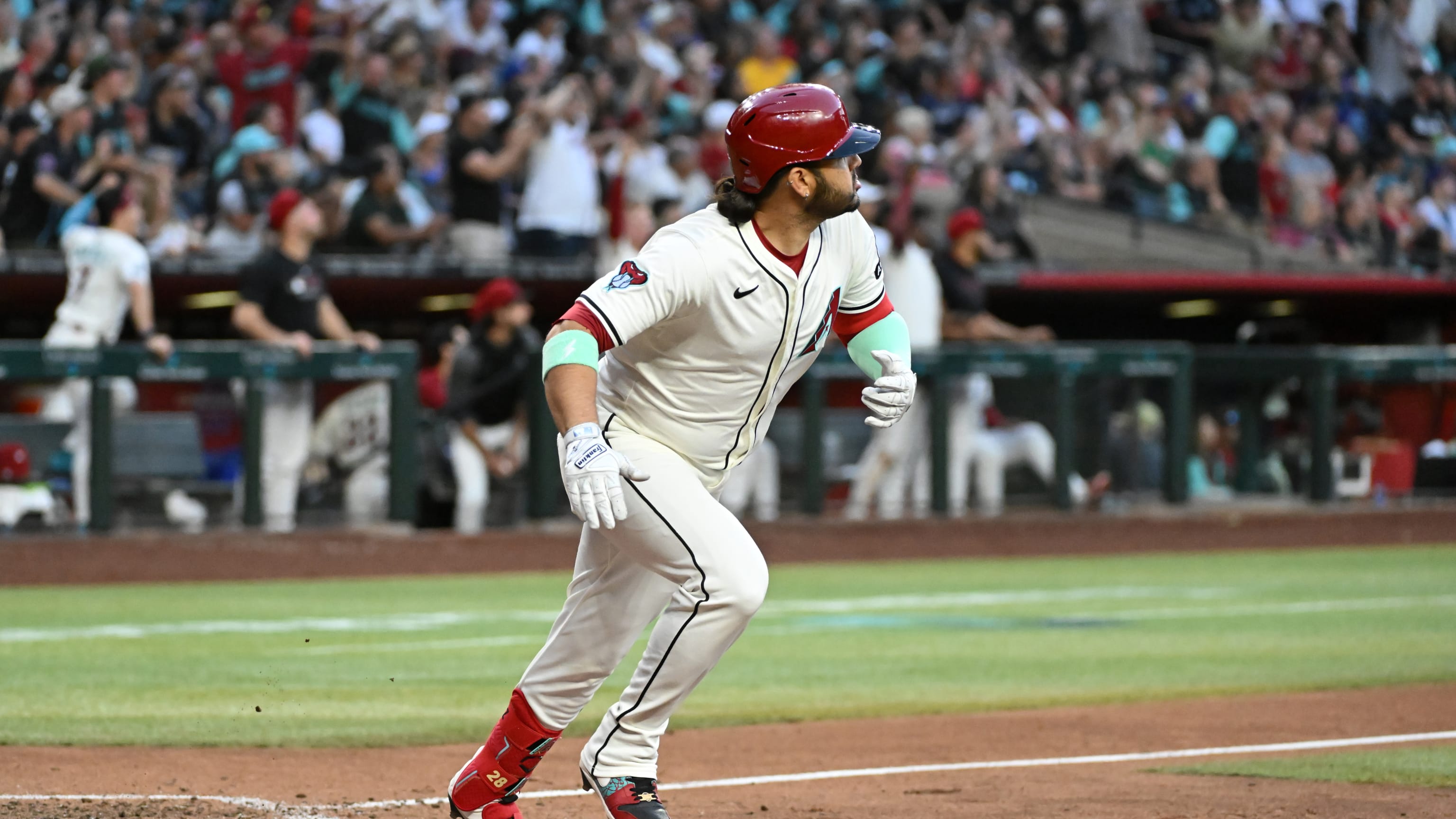 Eugenio Suárez conecta 3er HR del juego