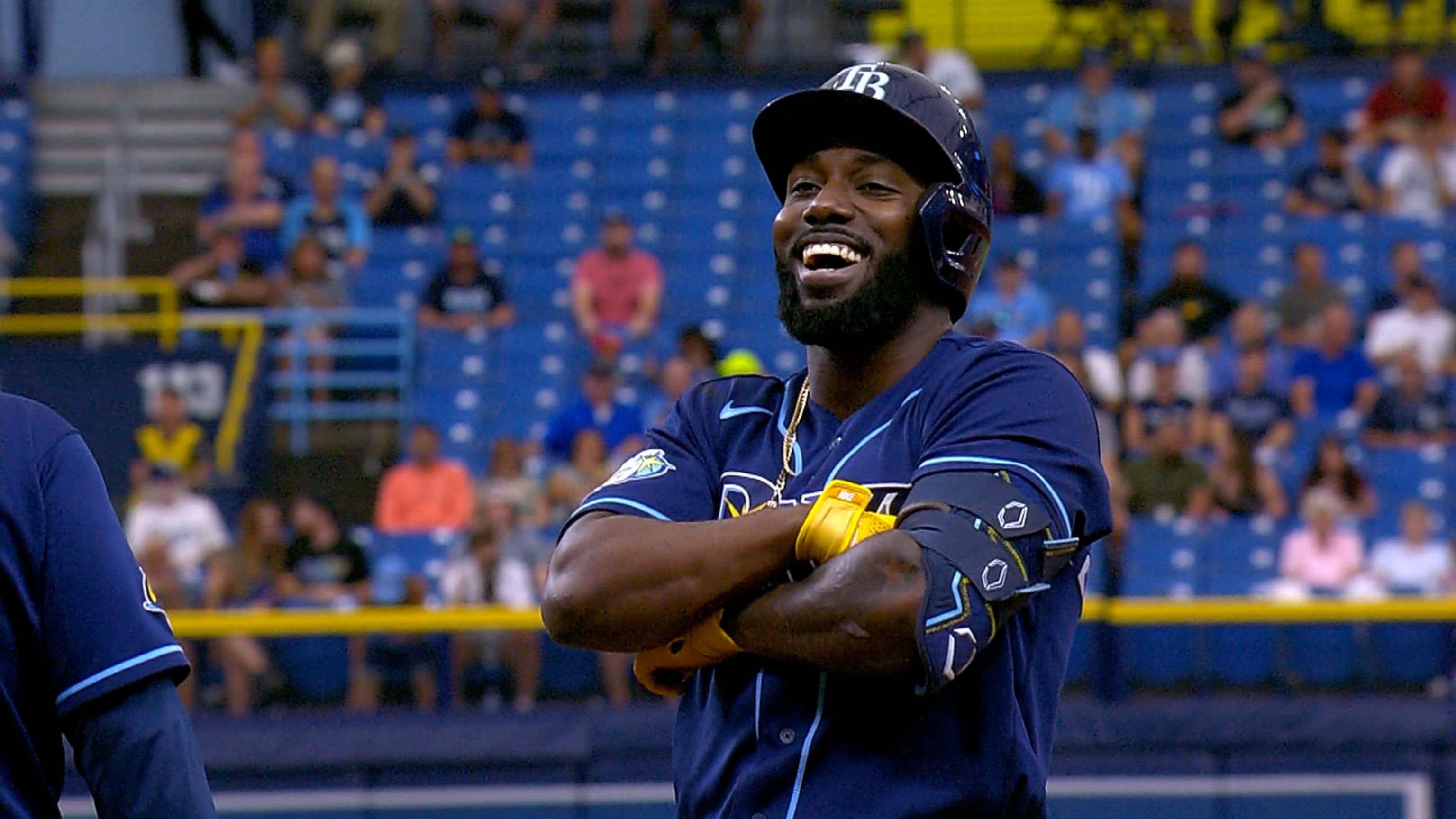 TEX@TB: DeShields steals three bases vs. the Rays 